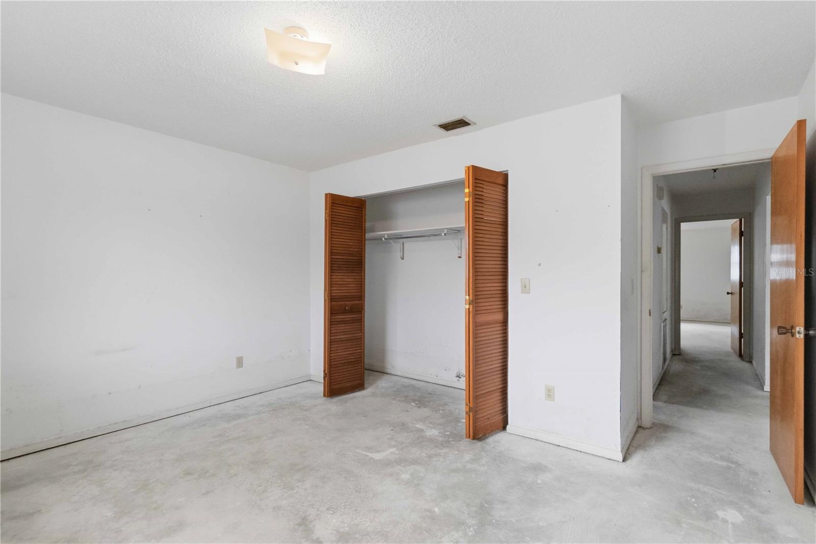 306 PALM AVE — photo 18