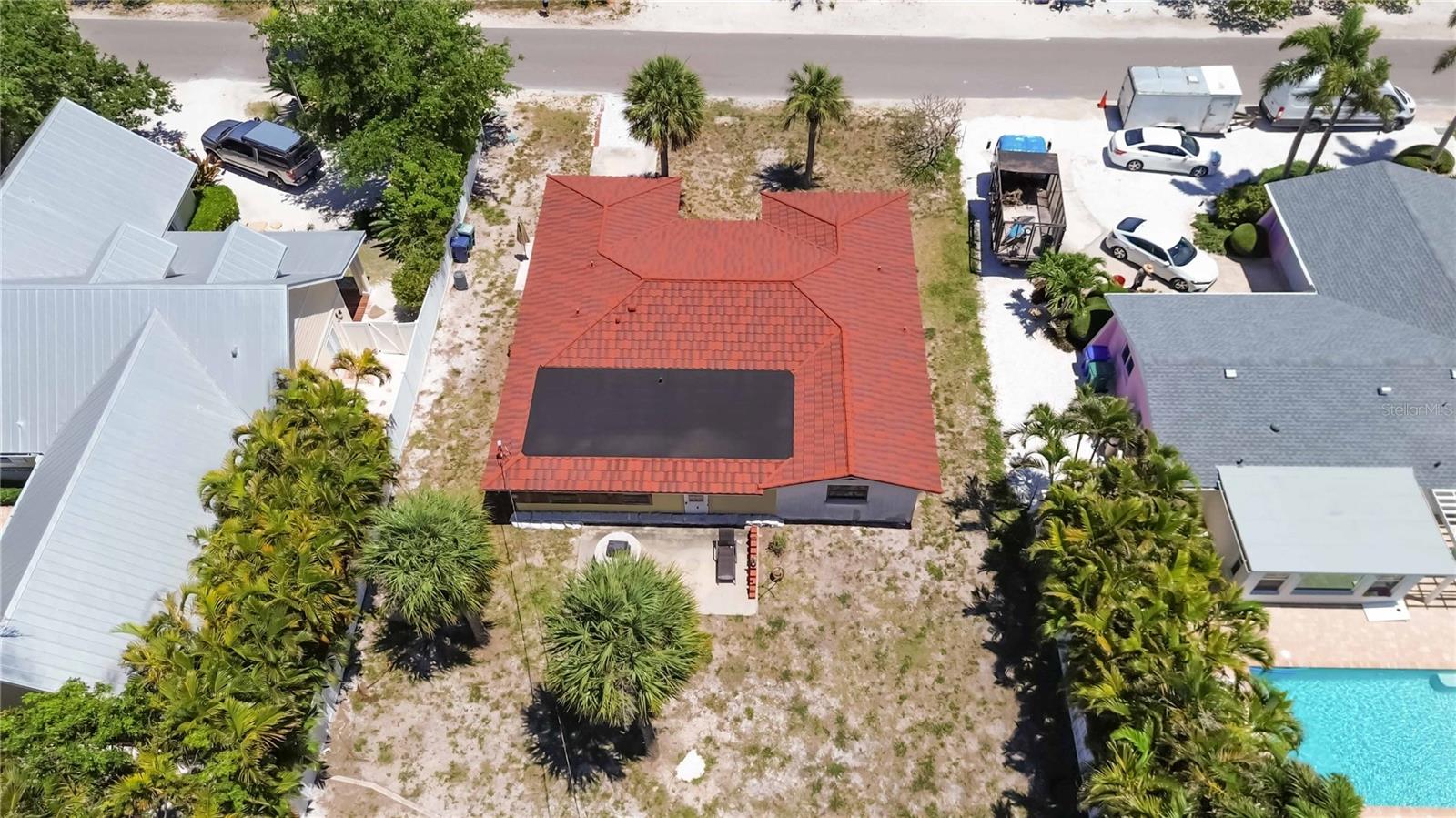 306 PALM AVE — photo 73