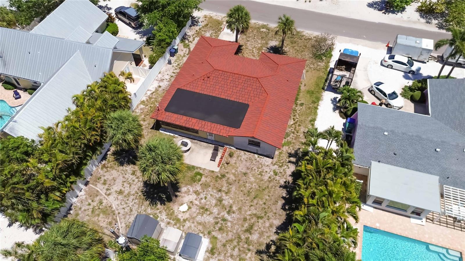 306 PALM AVE — photo 72