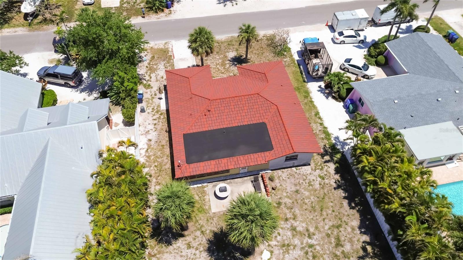 306 PALM AVE — photo 74