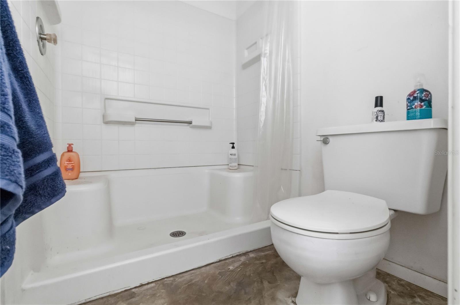 306 PALM AVE — photo 40