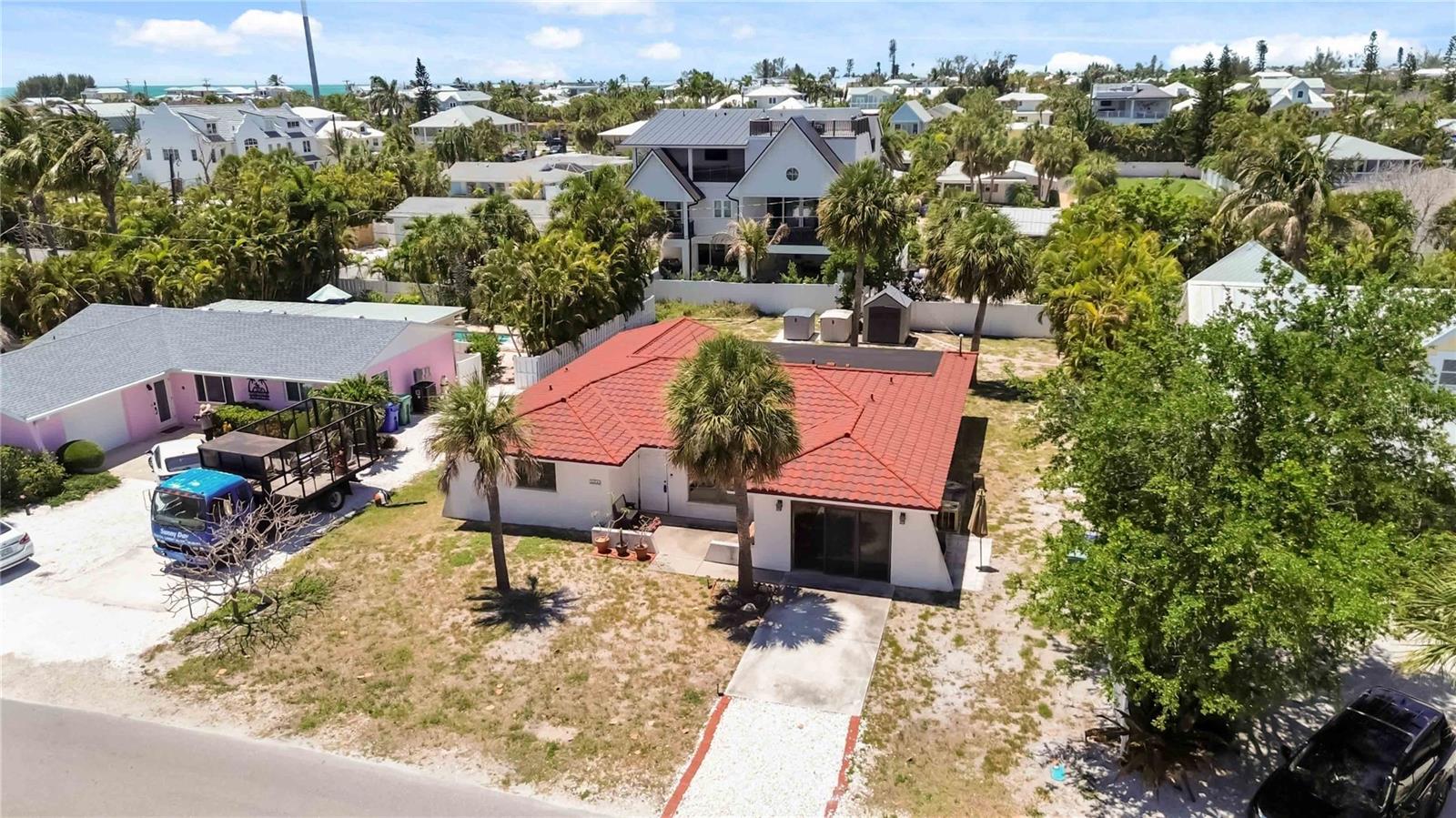 306 PALM AVE — photo 57