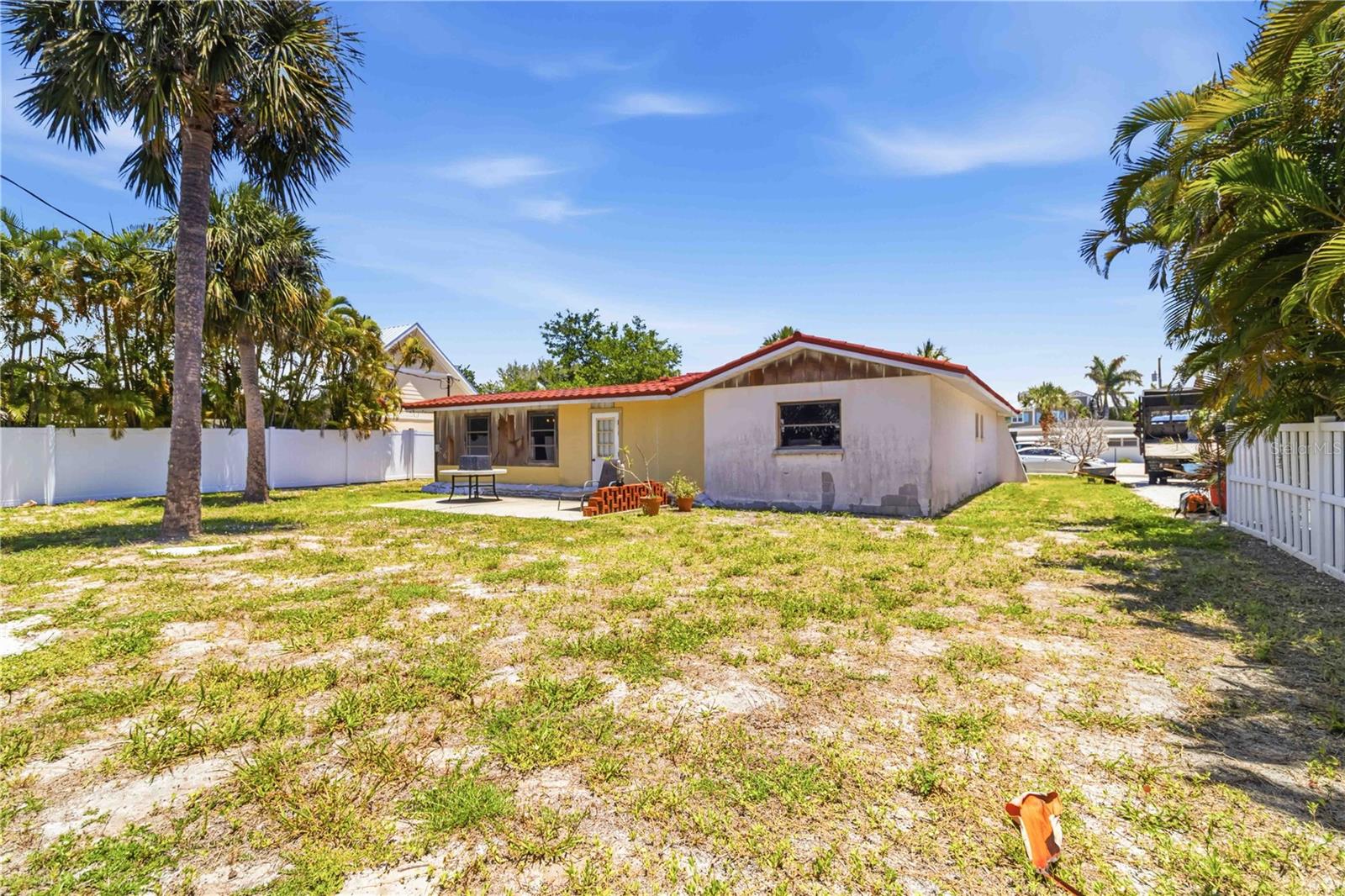 306 PALM AVE — photo 52