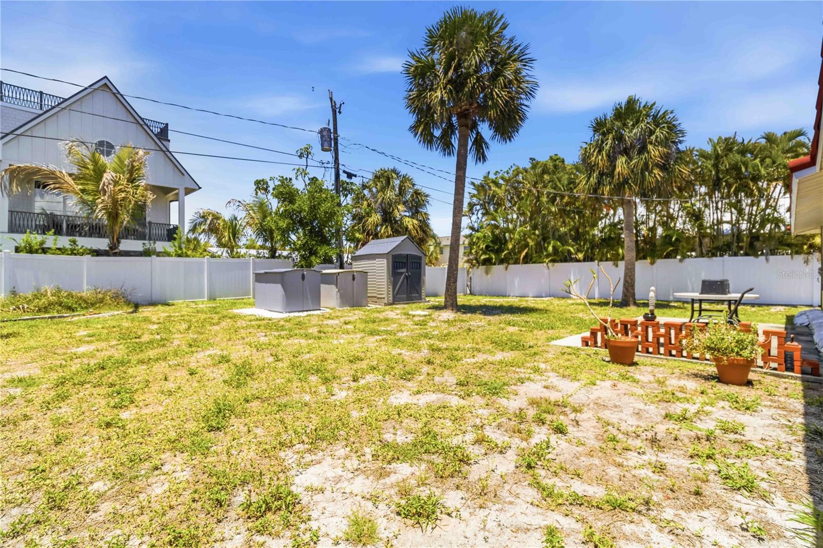 306 PALM AVE — photo 53