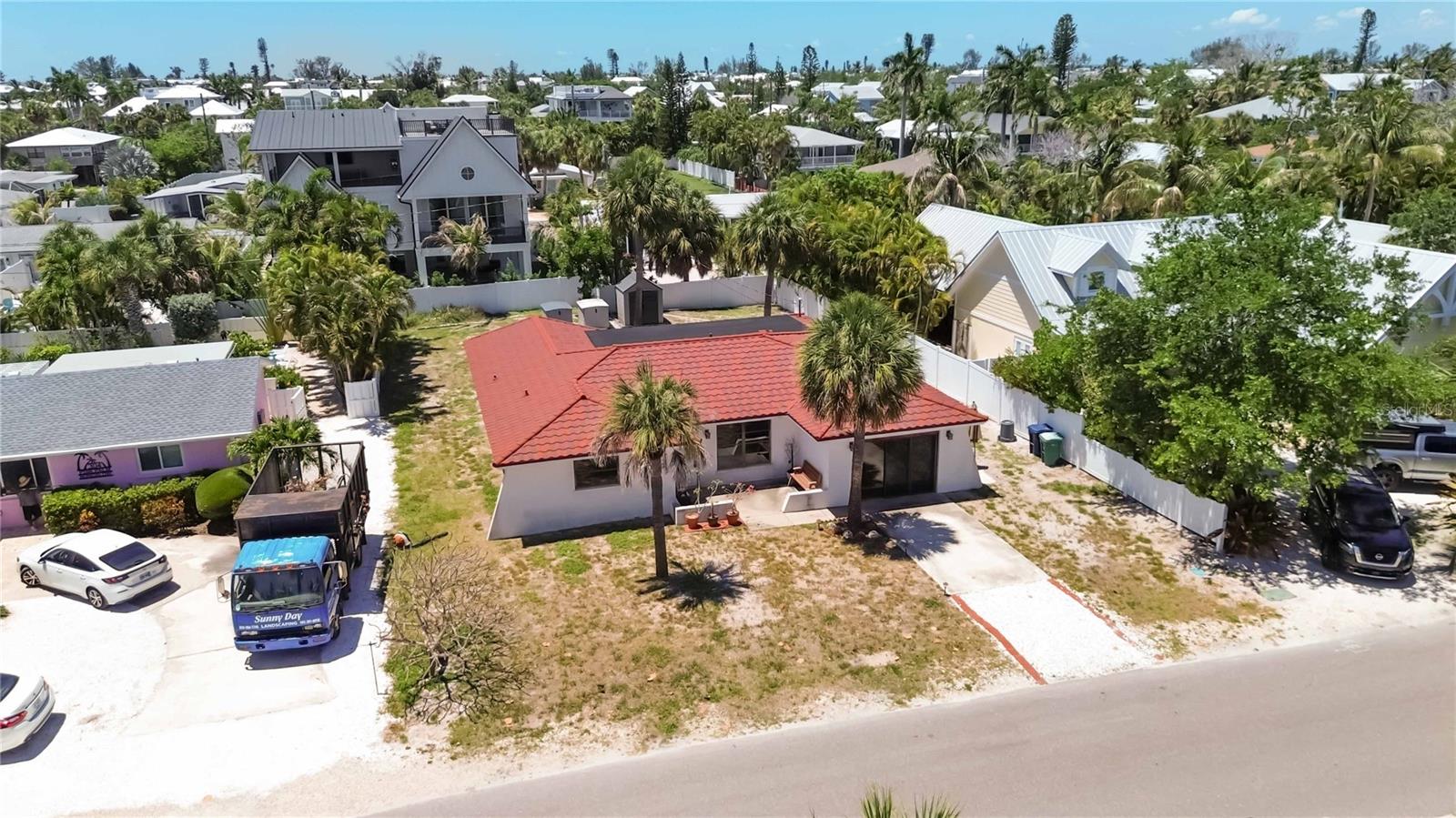 306 PALM AVE — photo 59