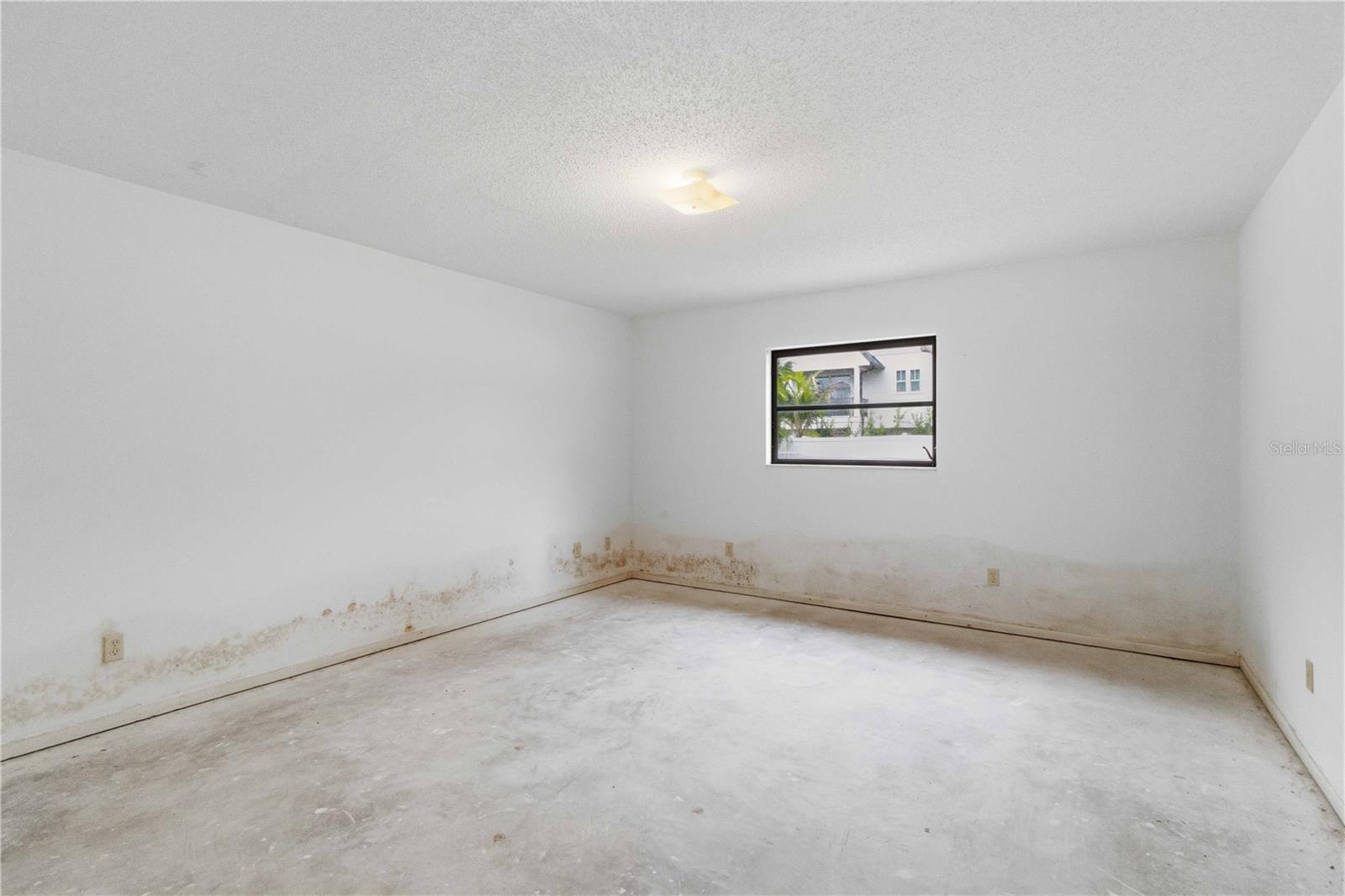 306 PALM AVE — photo 27