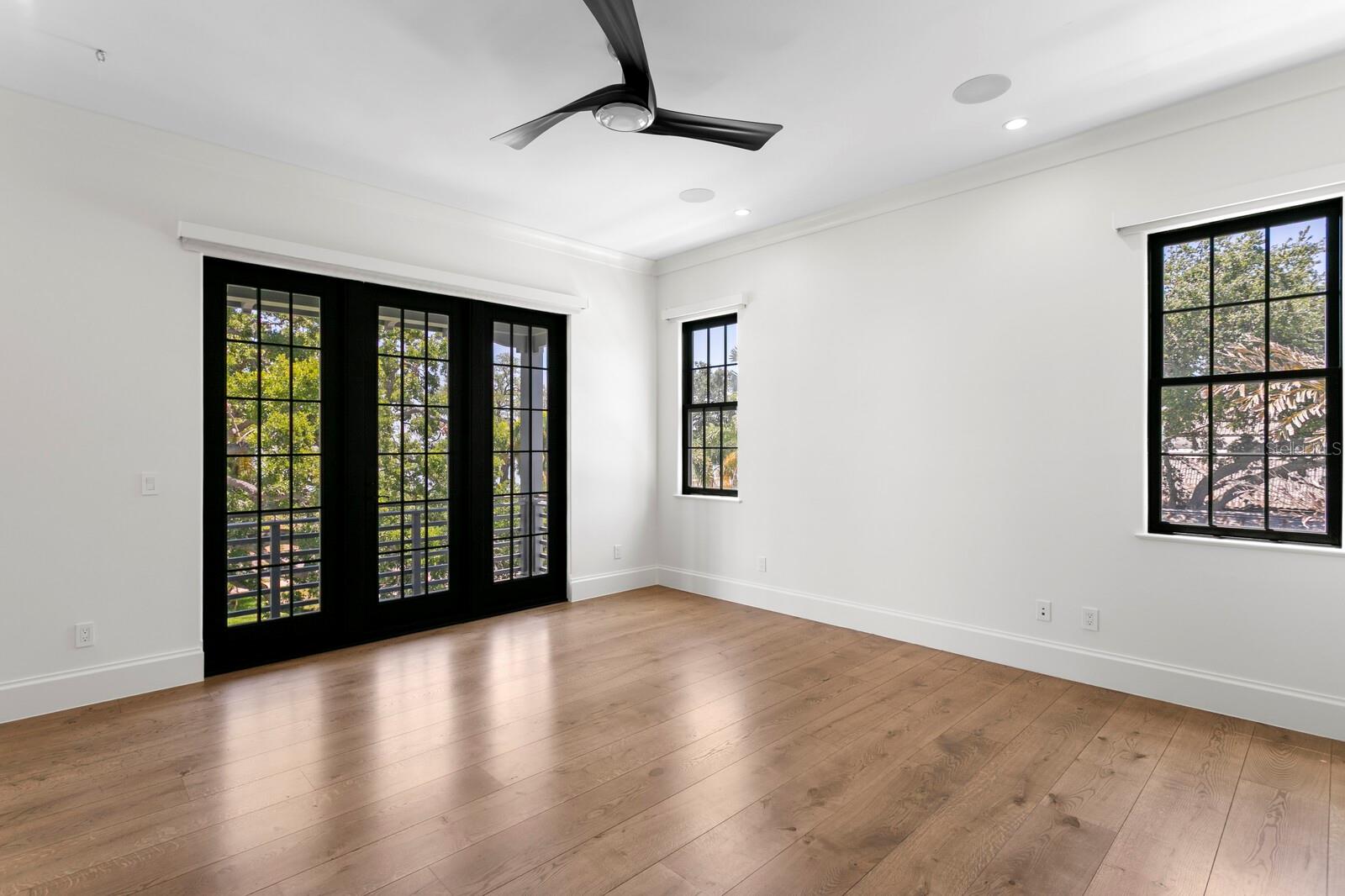 4613 BAYSHORE BLVD — photo 42