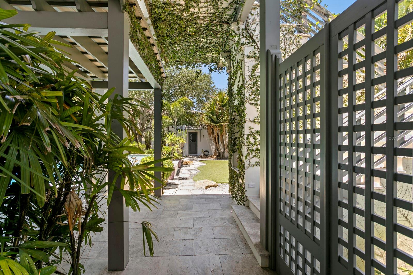 4613 BAYSHORE BLVD — photo 53