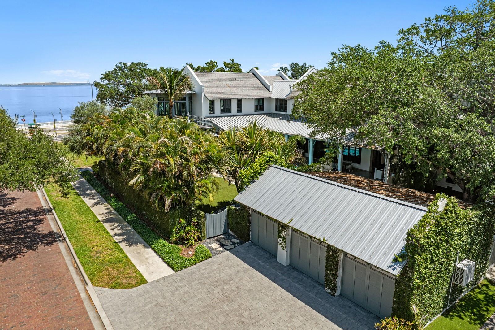 4613 BAYSHORE BLVD — photo 64
