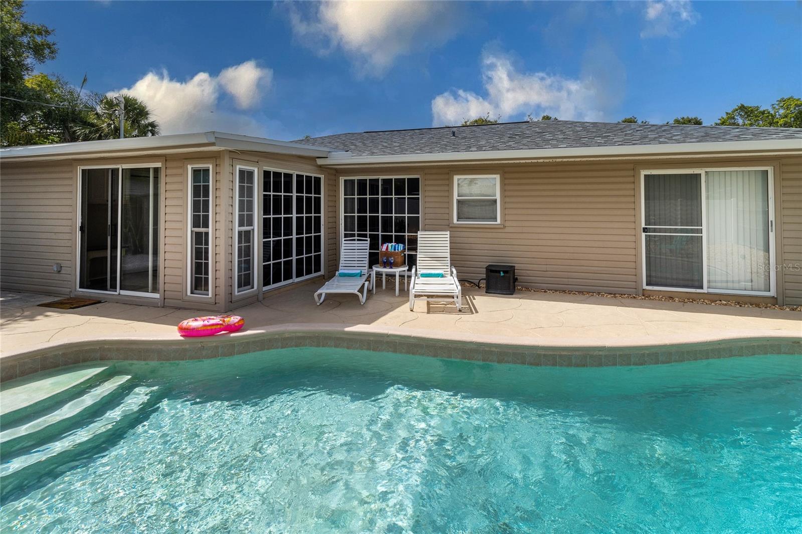 Home in SARASOTA — photo 4