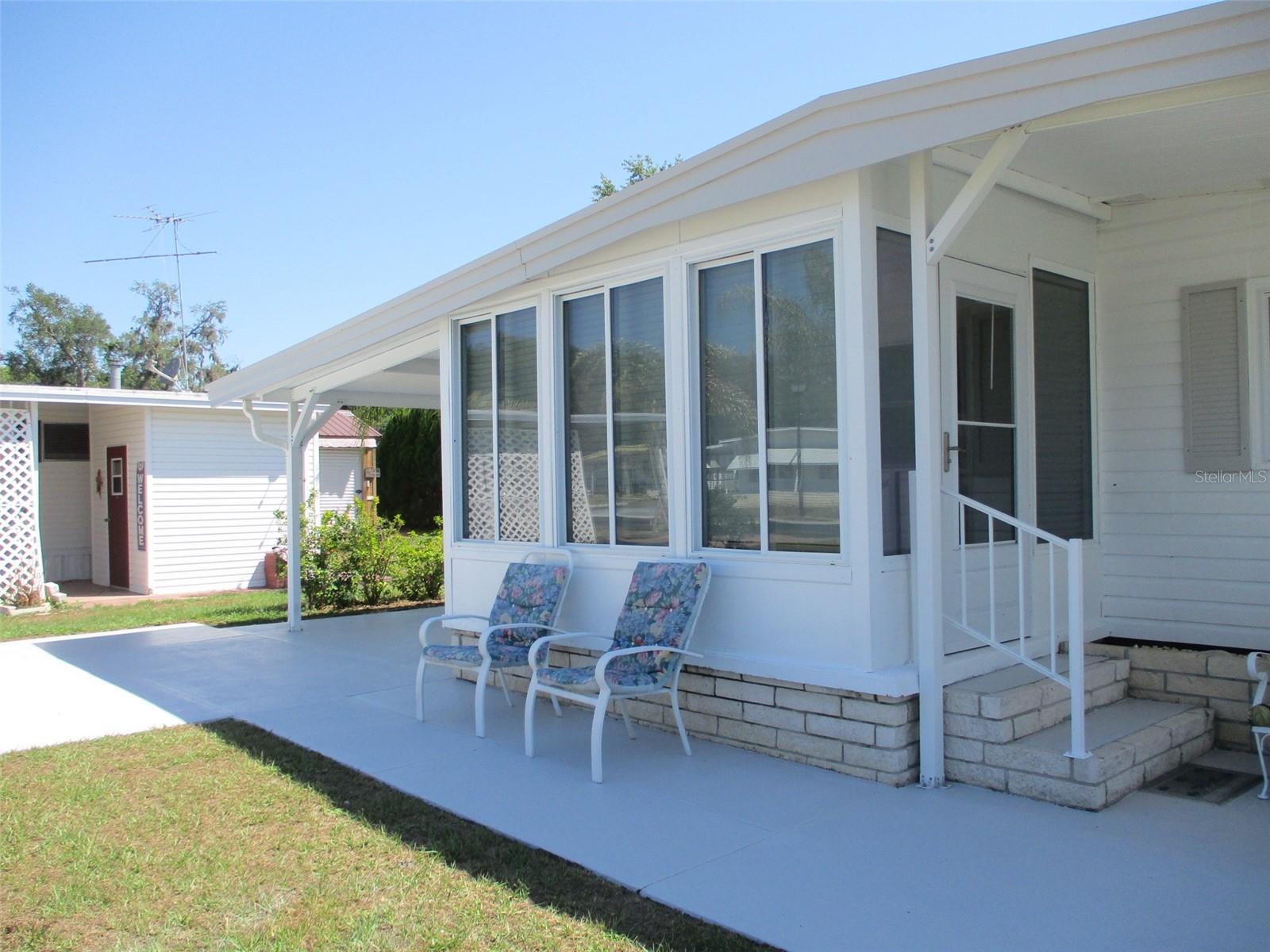 3734 CASTLE DR — photo 5