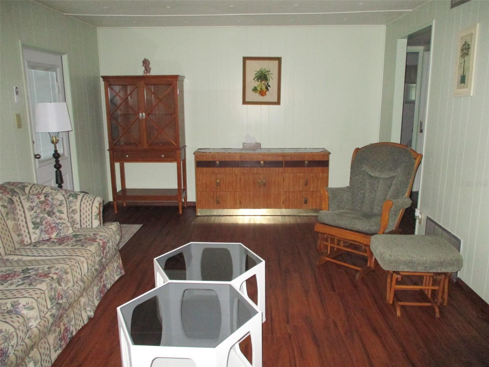 3734 CASTLE DR — photo 9