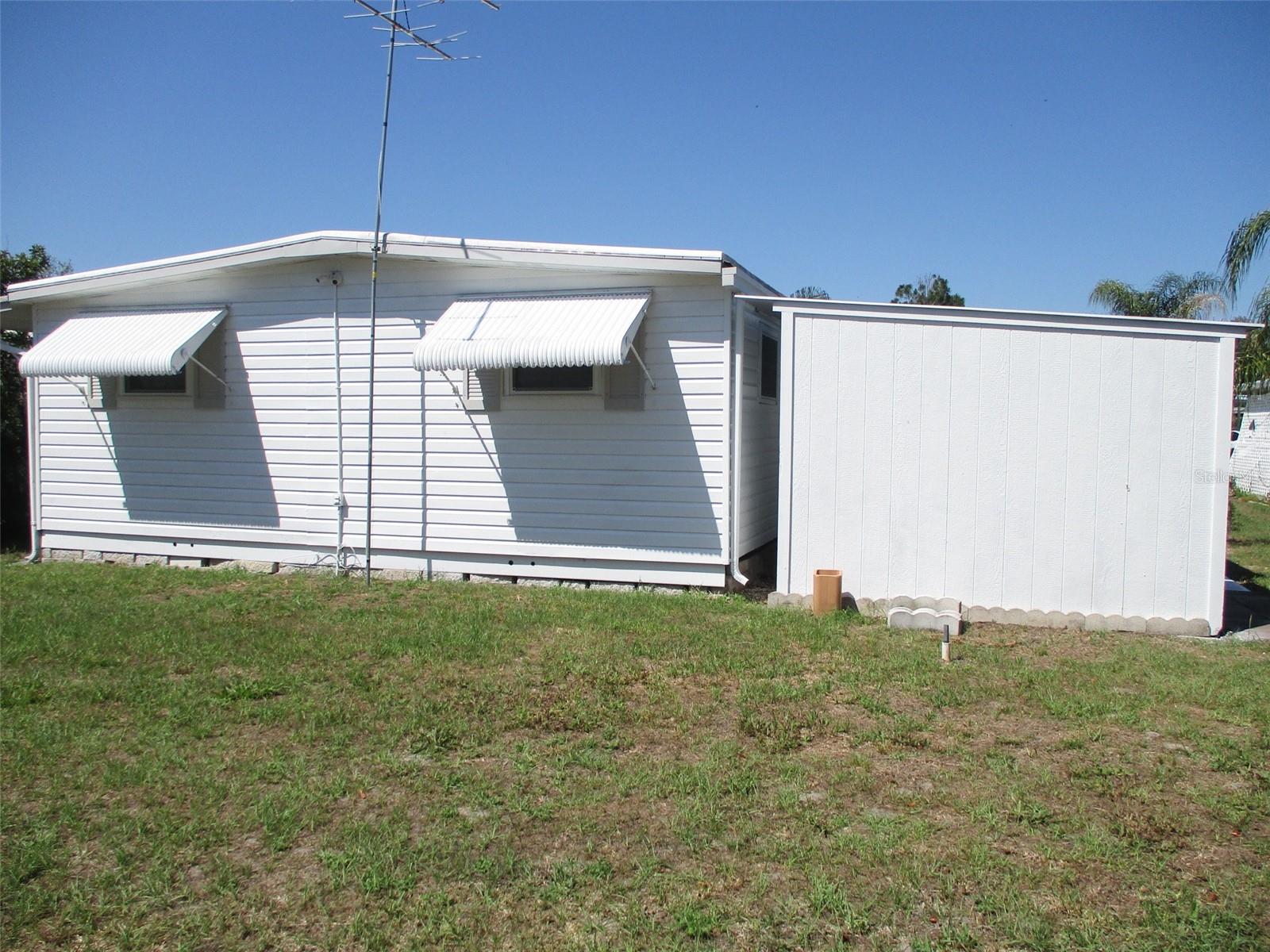 3734 CASTLE DR — photo 26