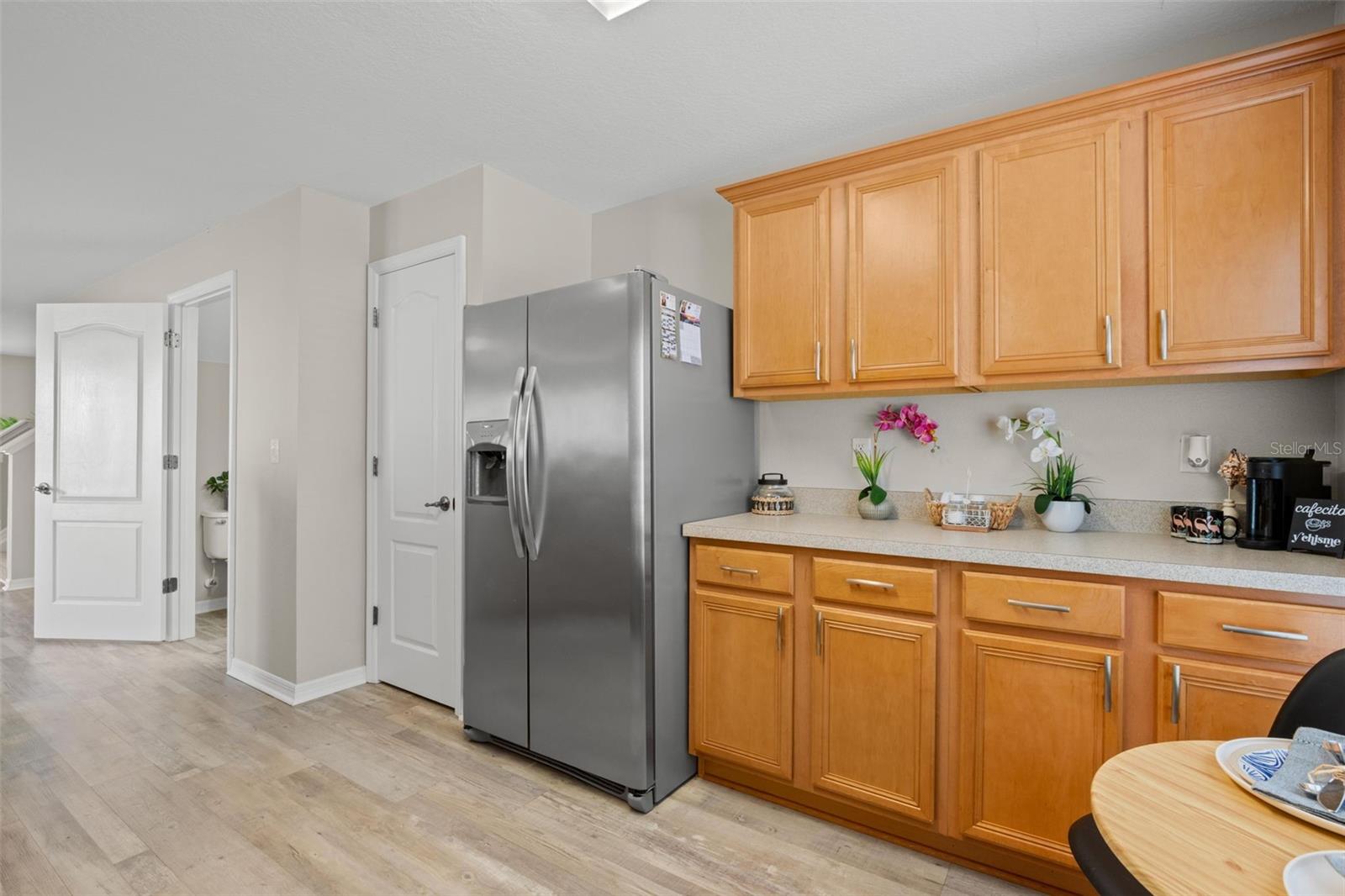 10924 JOHANNA AVE — photo 12