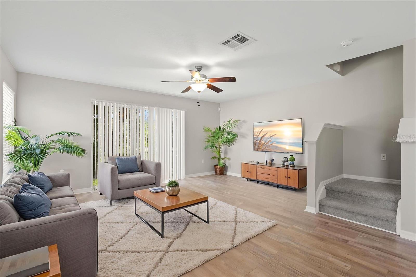 10924 JOHANNA AVE — photo 17