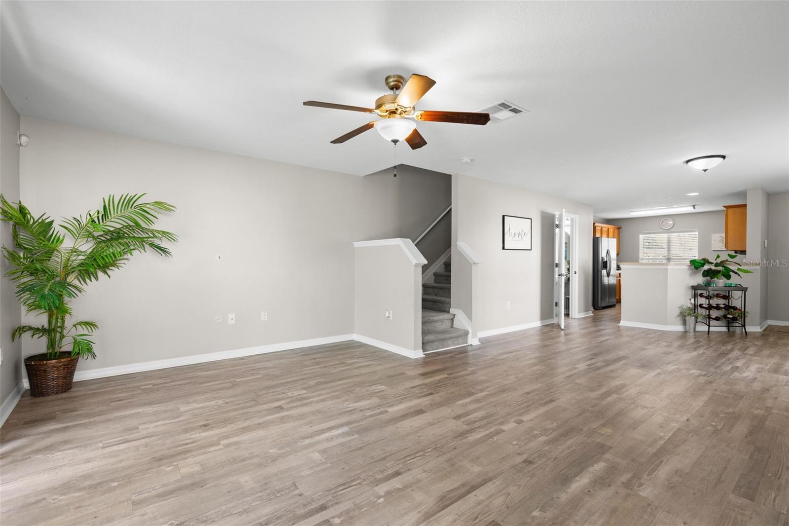 10924 JOHANNA AVE — photo 19