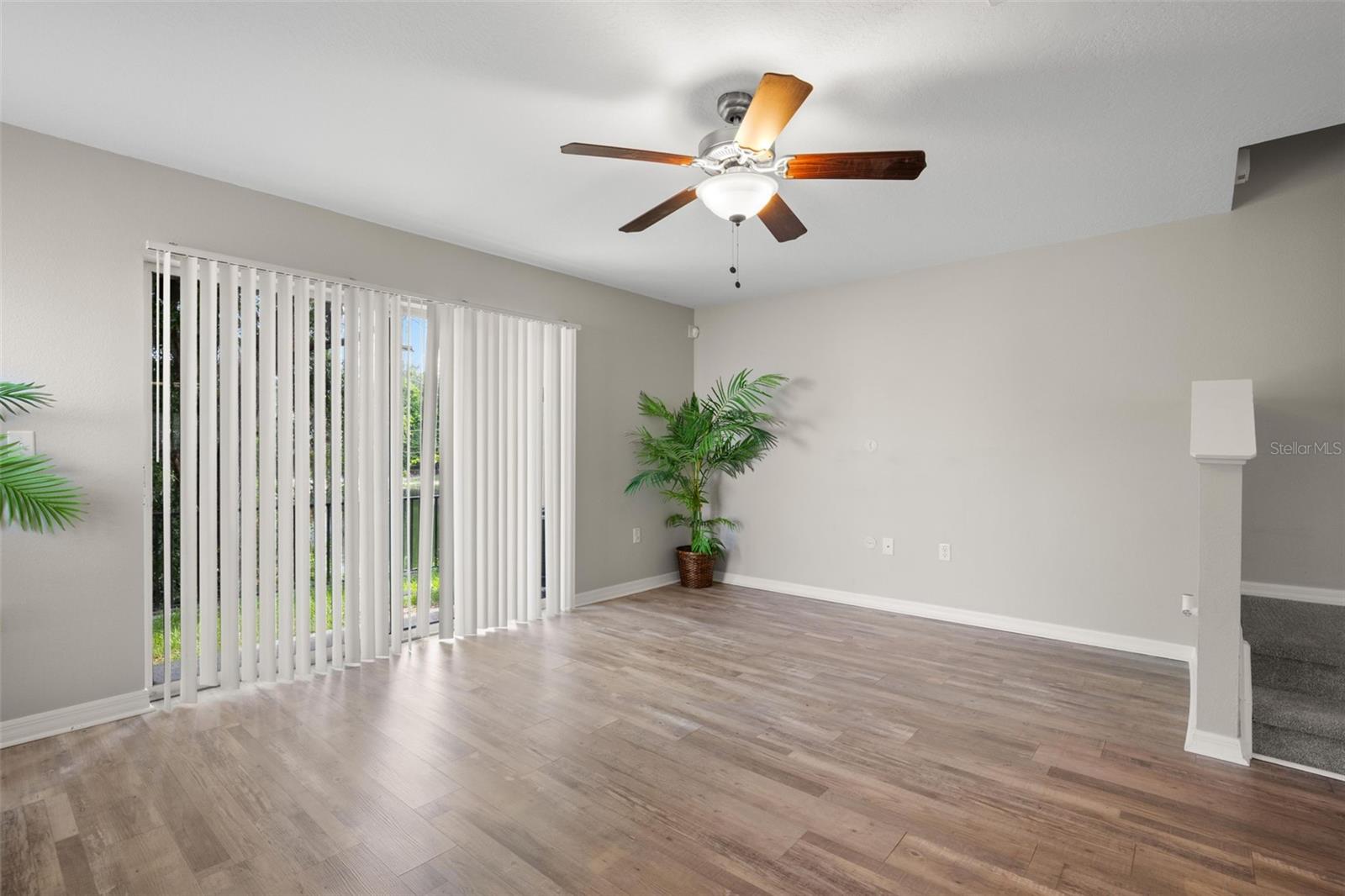 10924 JOHANNA AVE — photo 22