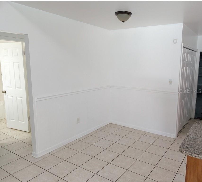 11122 HANNAWAY DR — photo 11