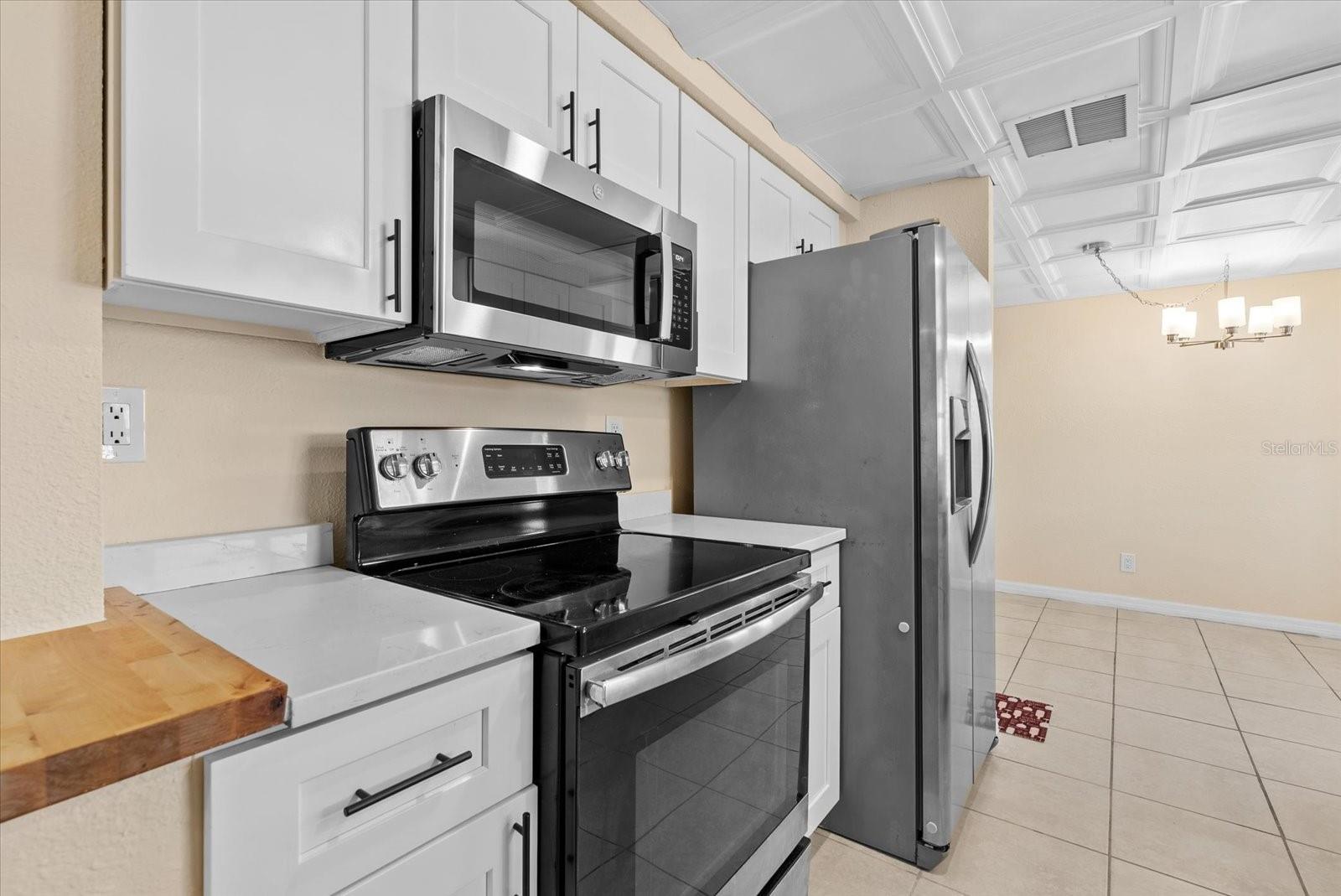 2146 SOCIETY DR — photo 15