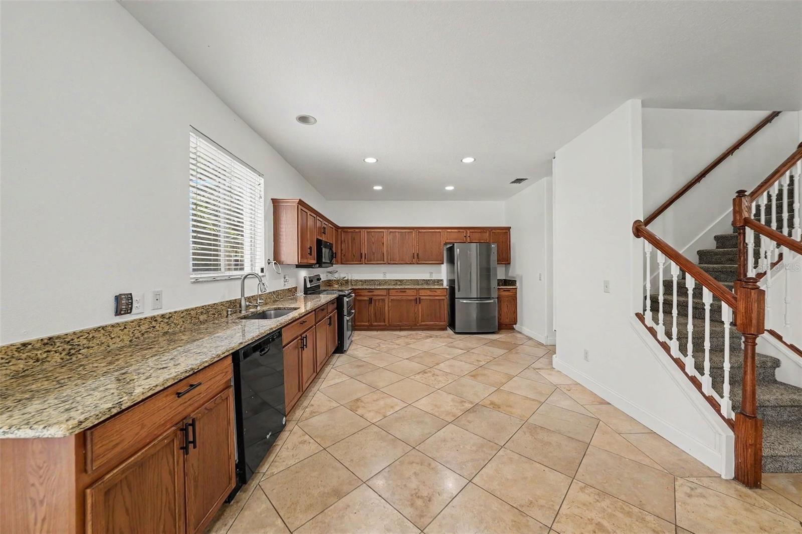 2436 SPRING HOLLOW LOOP — photo 11