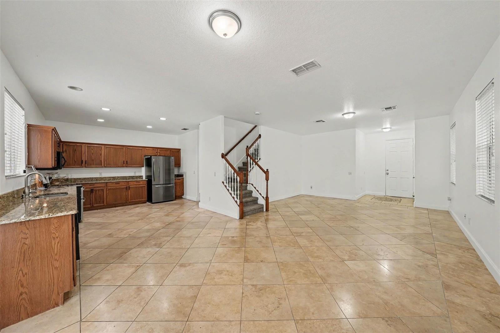2436 SPRING HOLLOW LOOP — photo 10