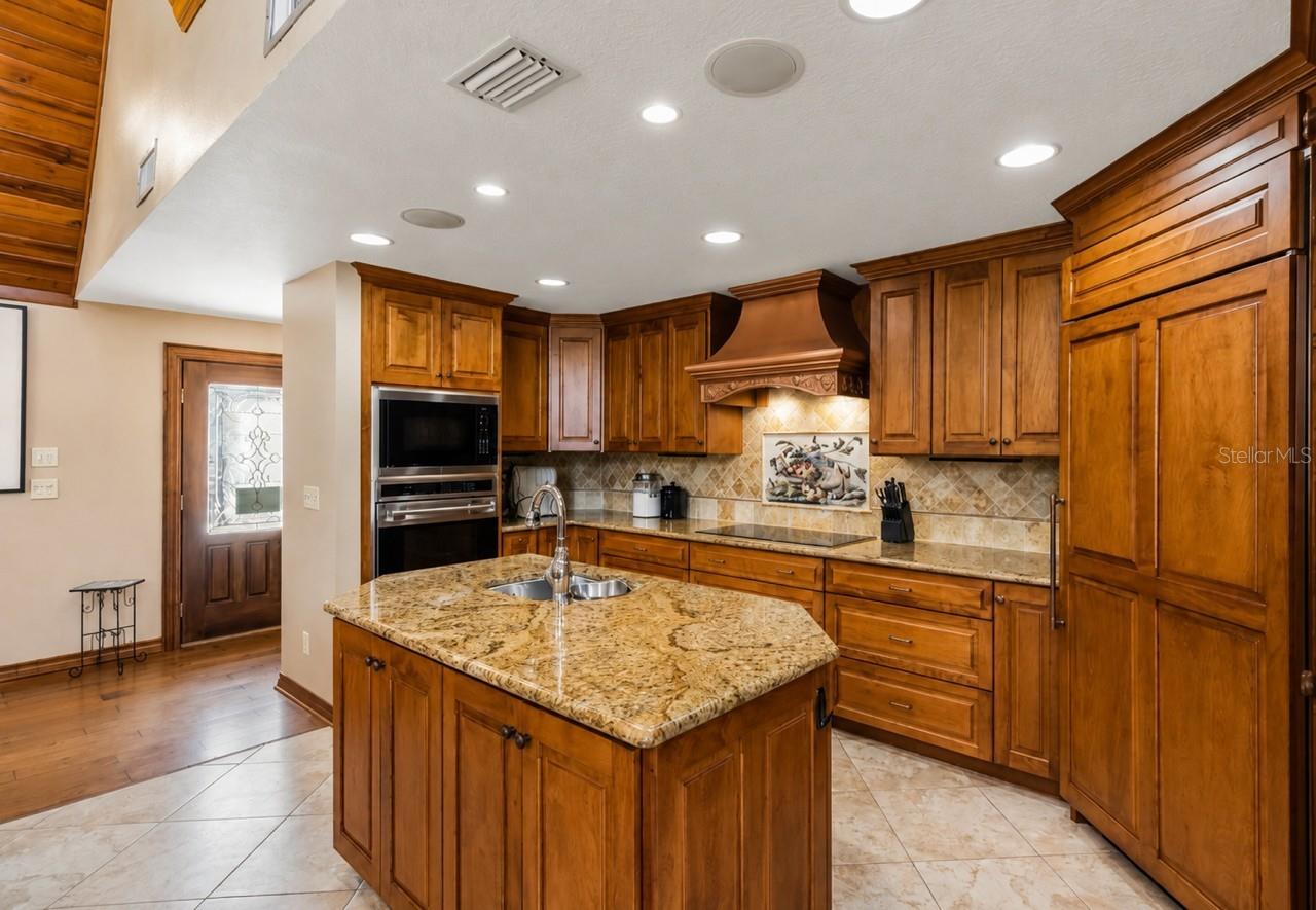 1944 LEVINE LN — photo 11