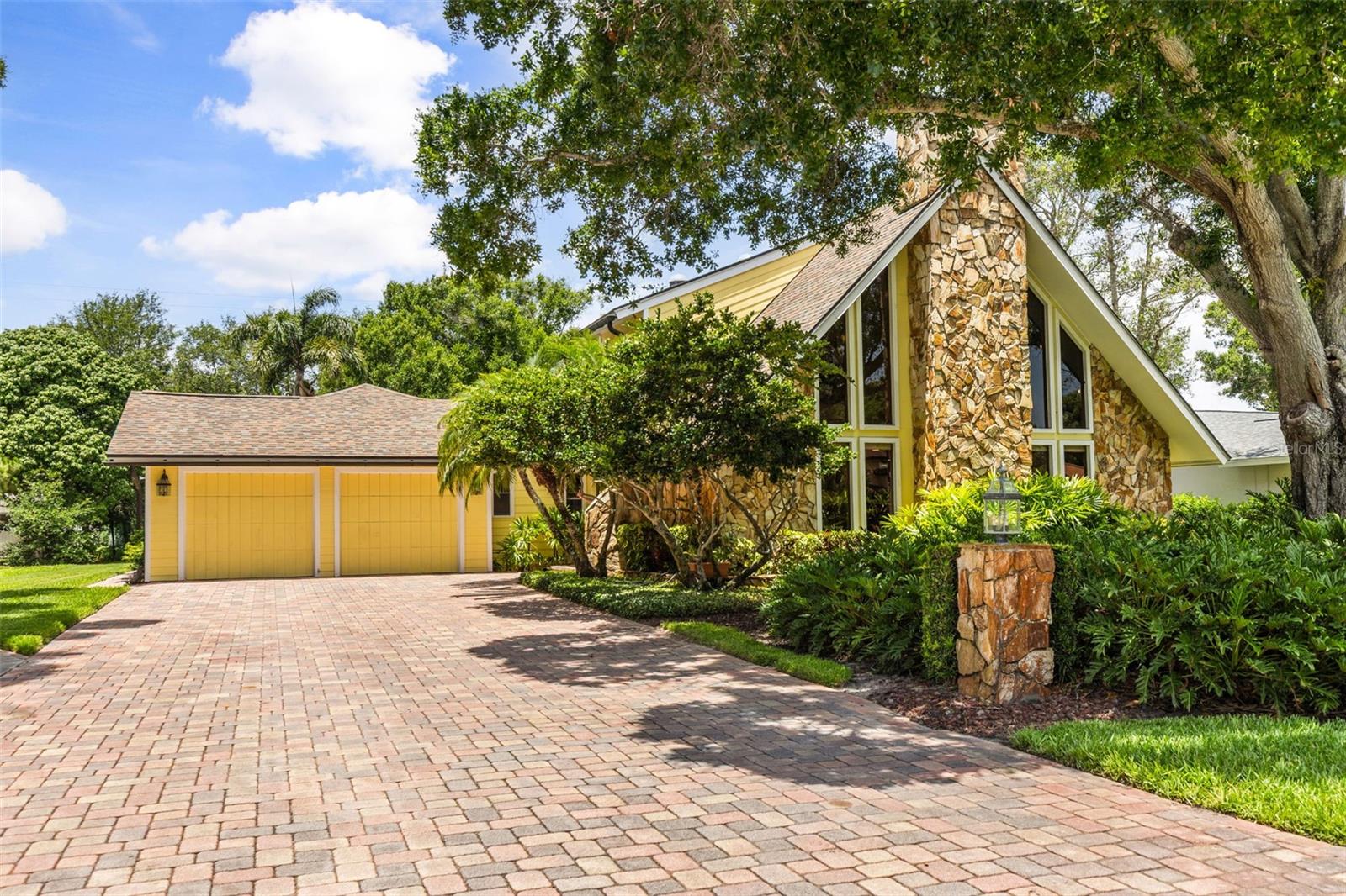 1944 LEVINE LN — photo 6