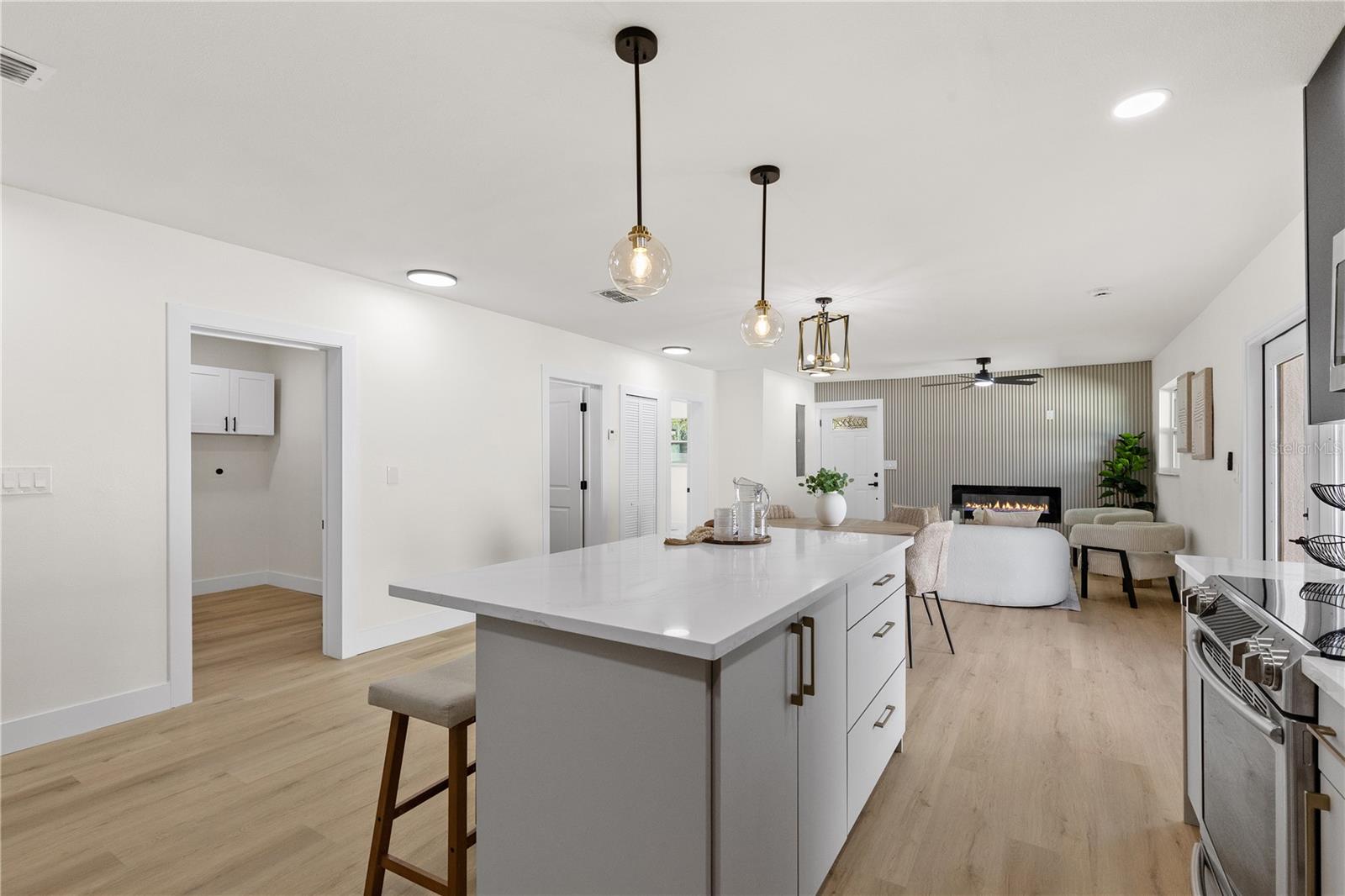 815 W MINNEHAHA ST — photo 10