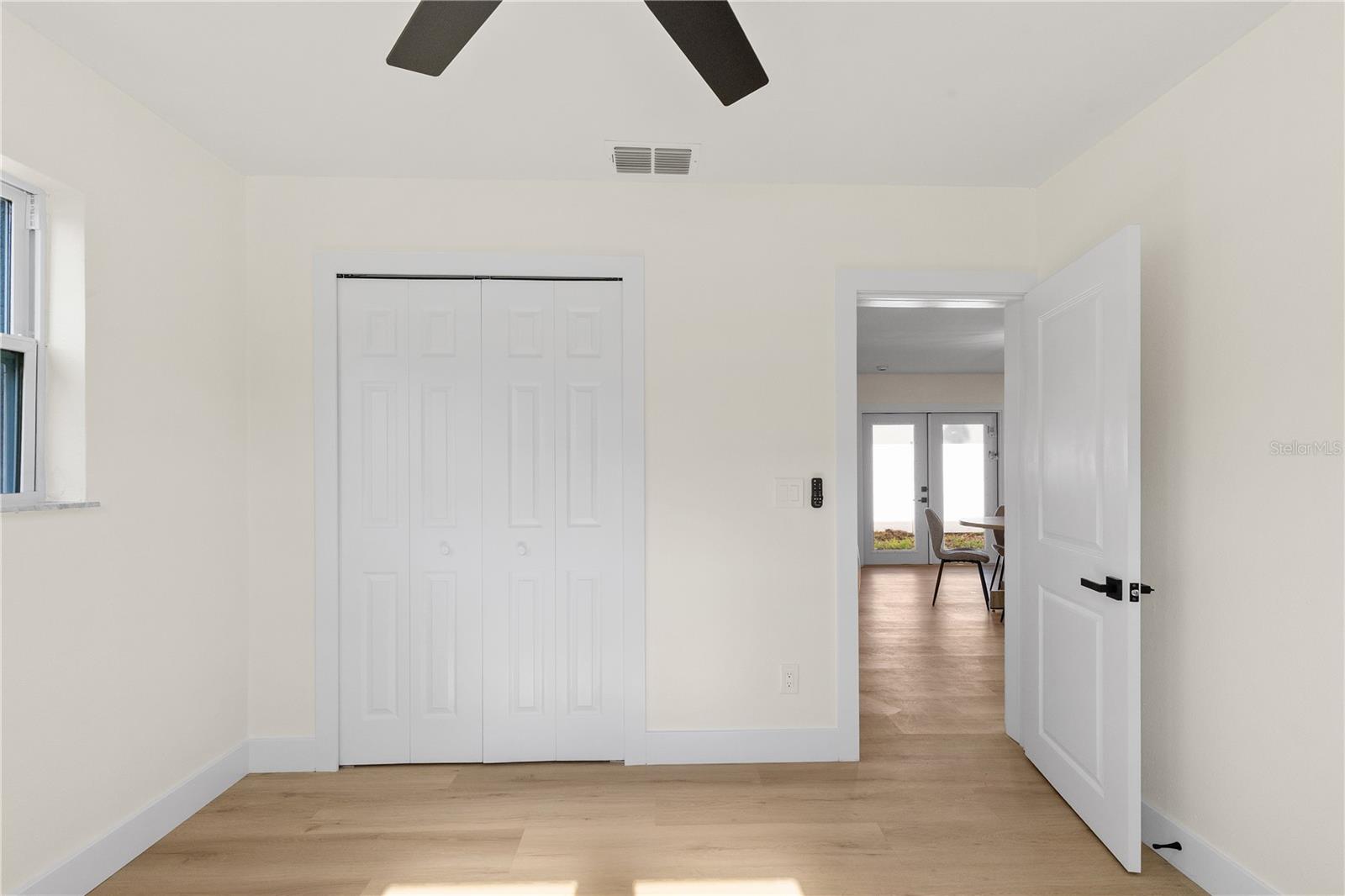 815 W MINNEHAHA ST — photo 15