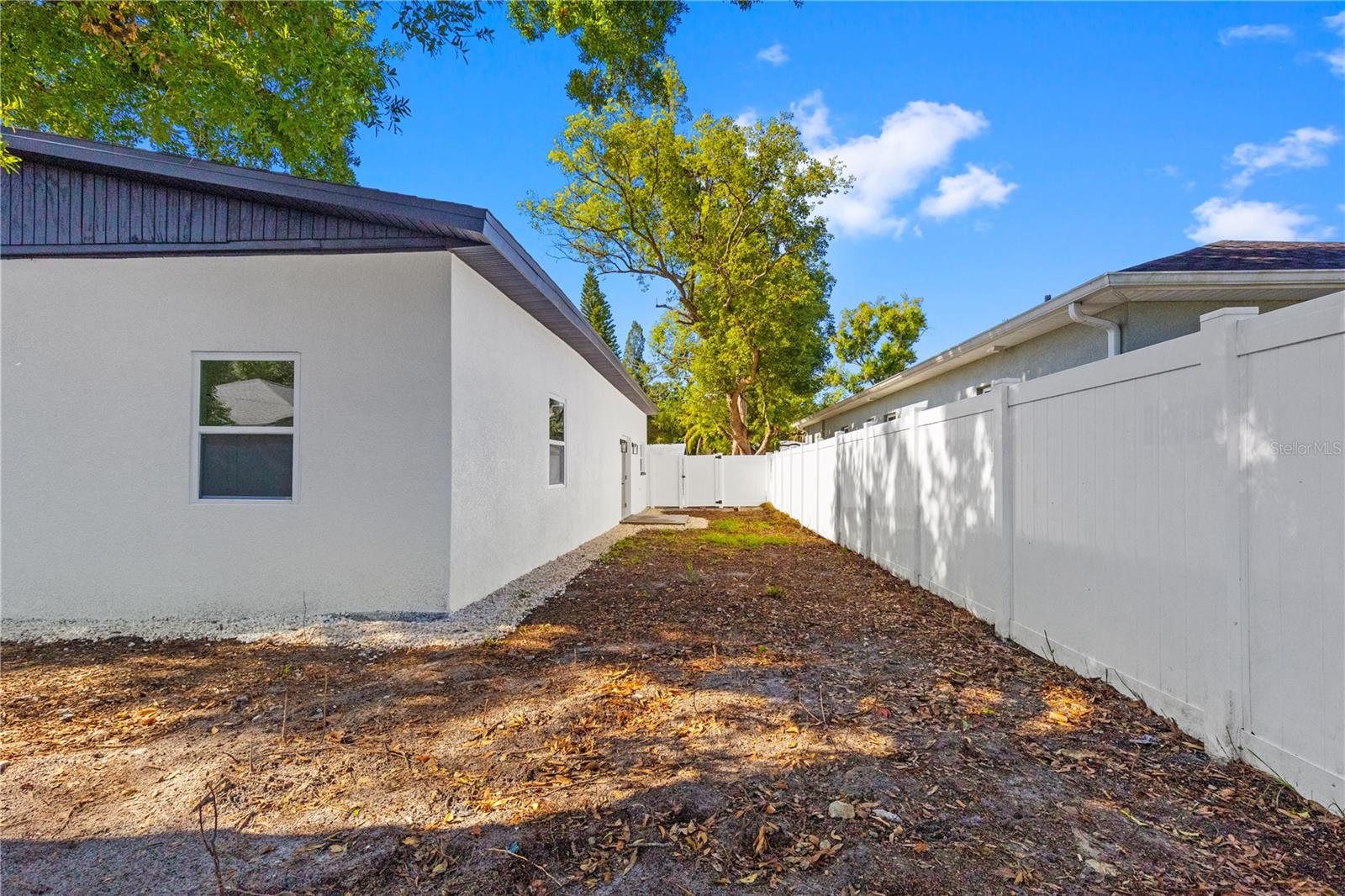 815 W MINNEHAHA ST — photo 32