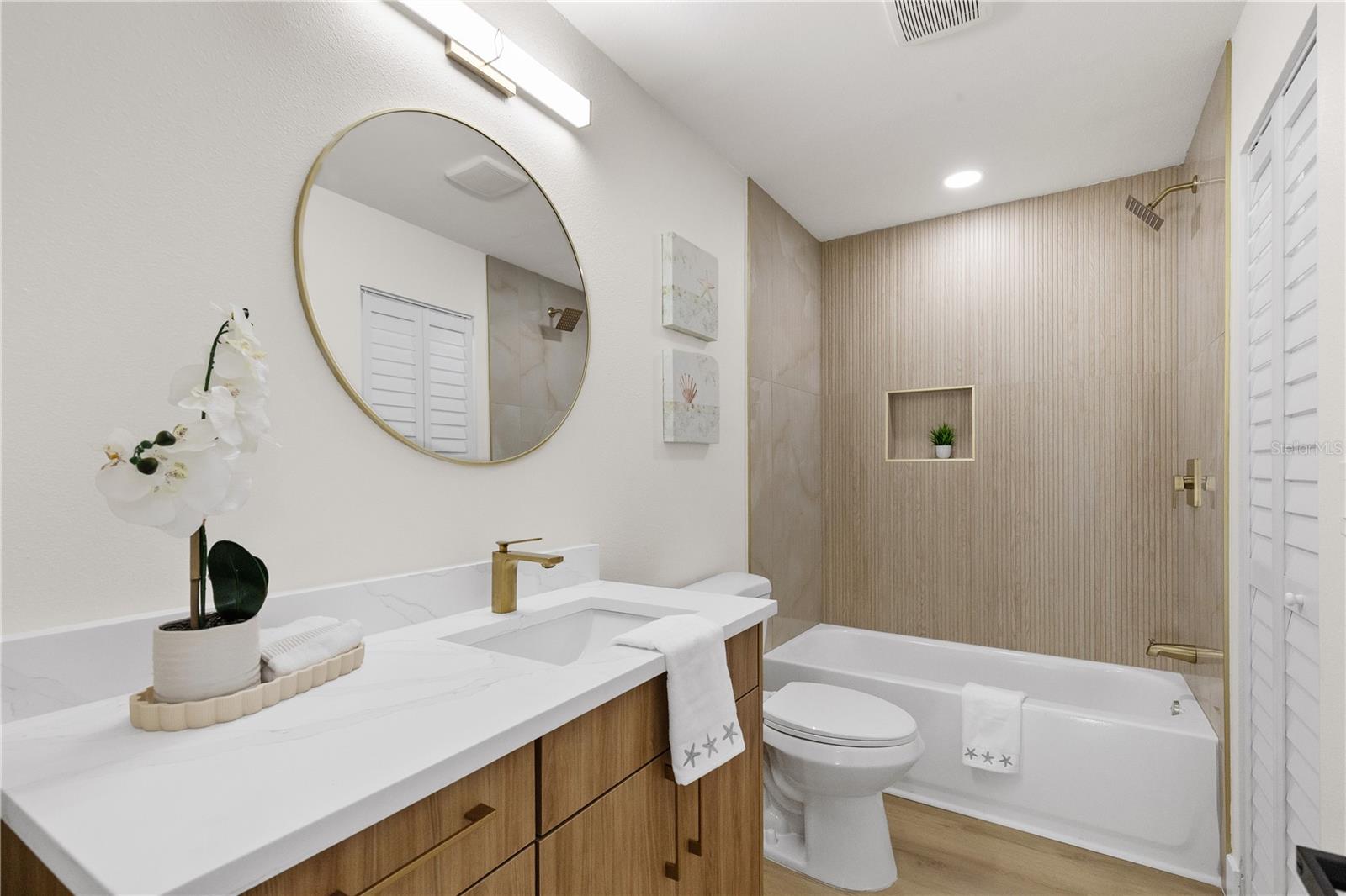 815 W MINNEHAHA ST — photo 16