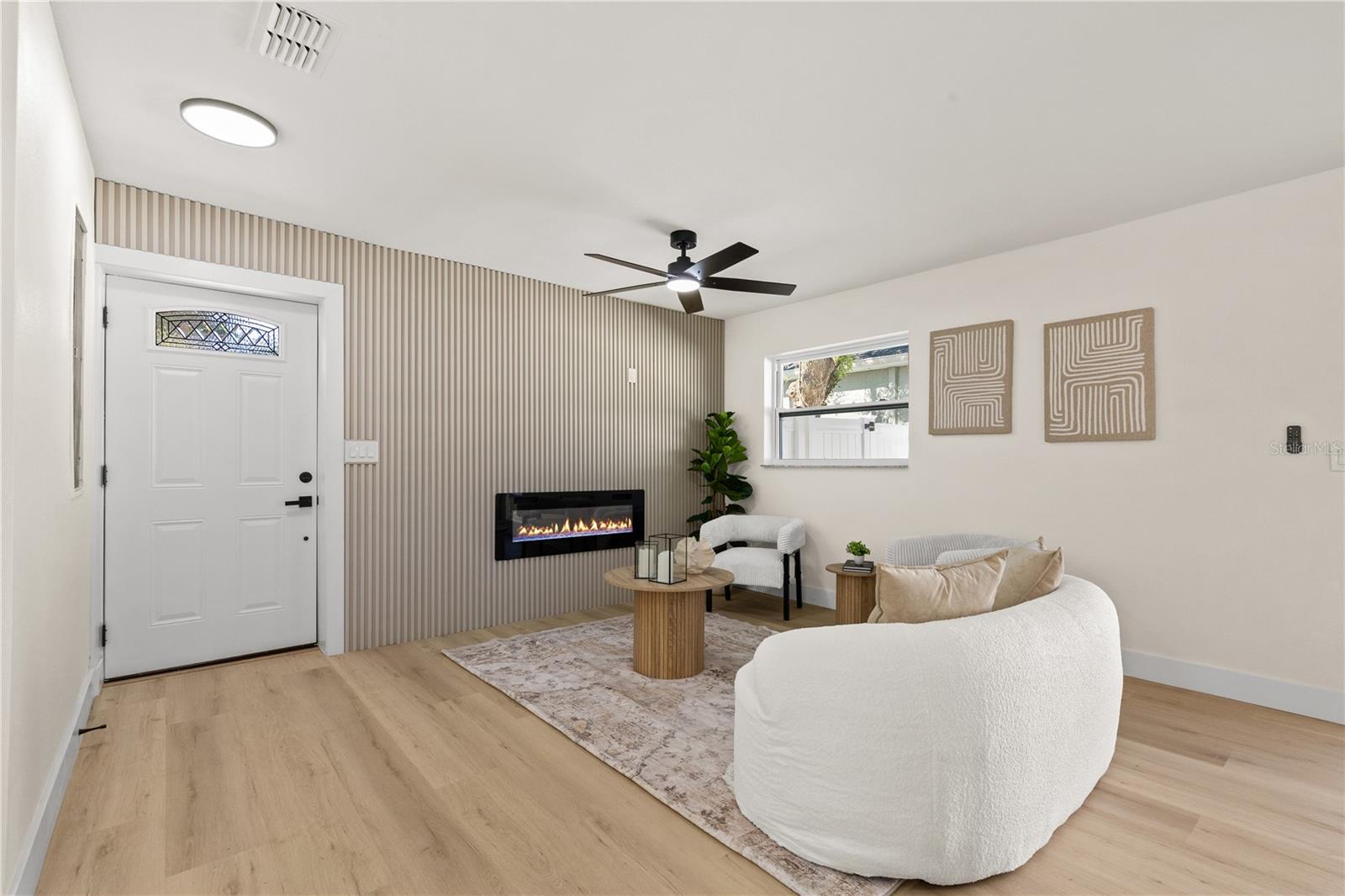 815 W MINNEHAHA ST — photo 4