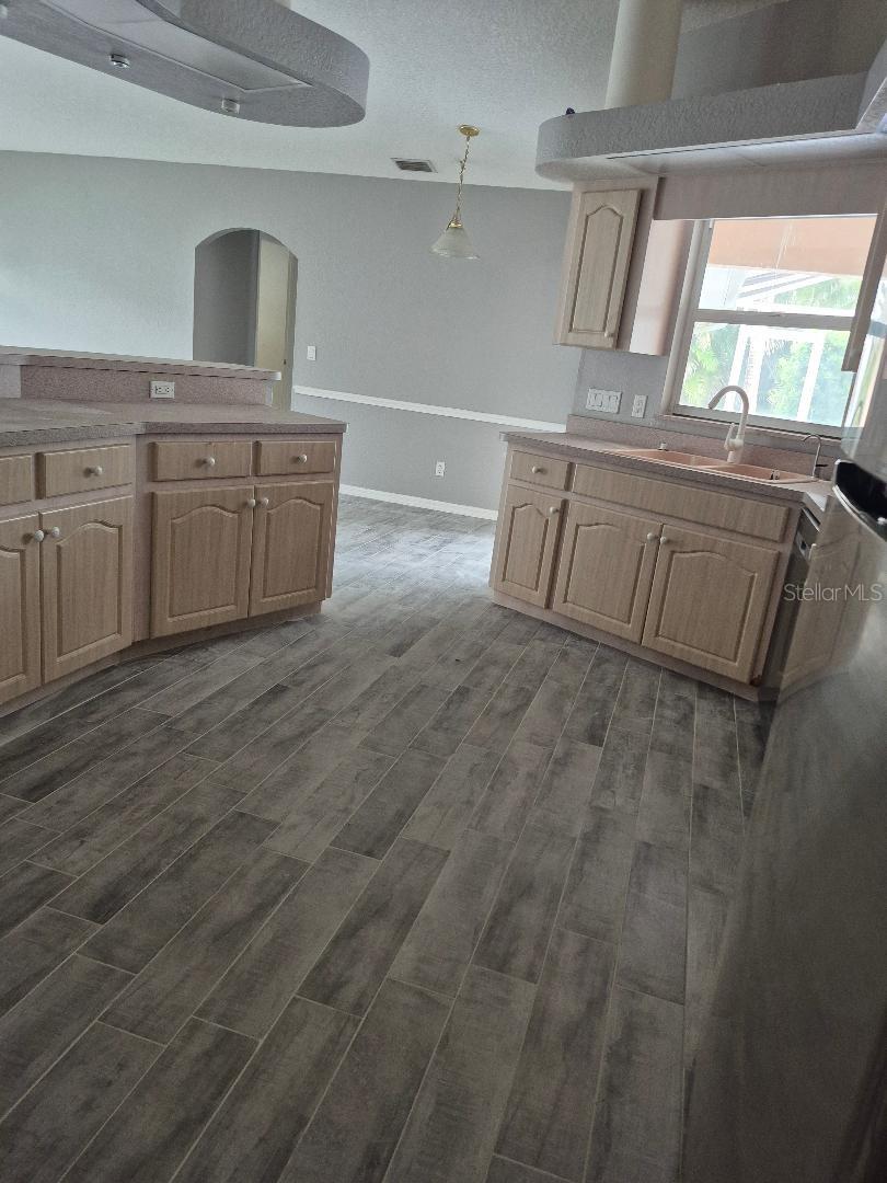 4147 BULA LN — photo 3