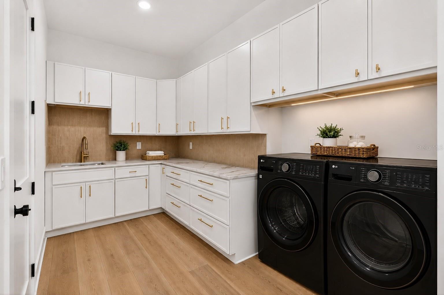 4706 W SAN CARLOS ST — photo 50