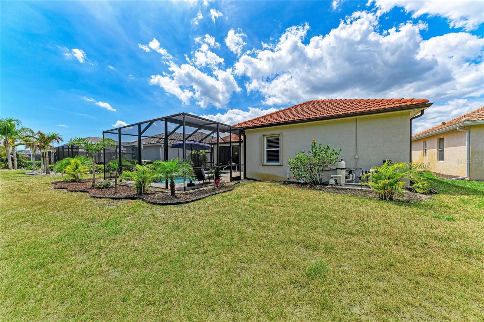 1920 COCONUT PALM CIR — photo 38