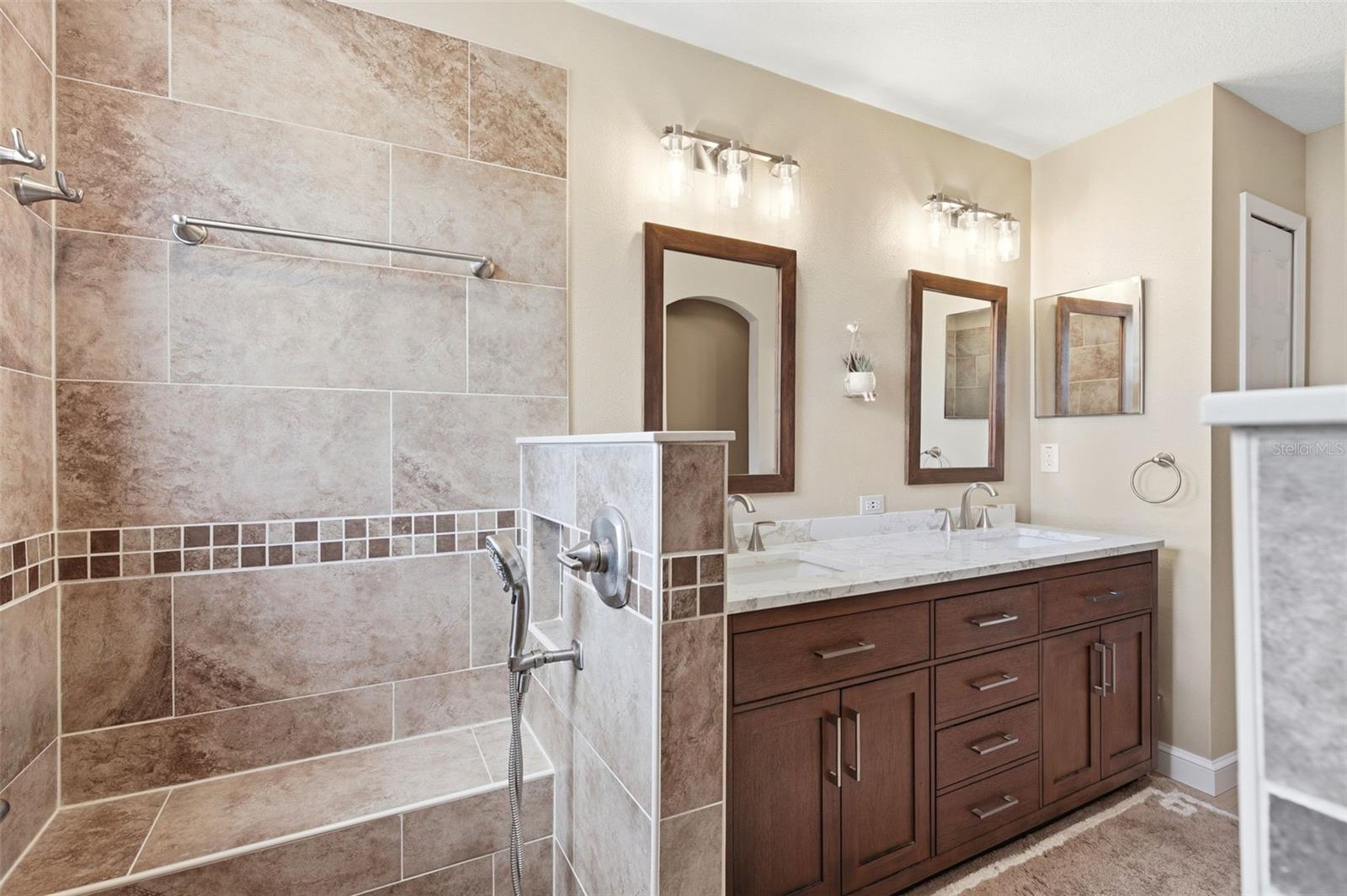 12442 SAULSTON PL — photo 24