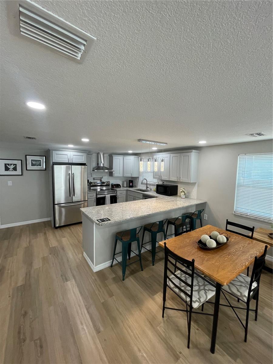 4308 PLUM ST — photo 11