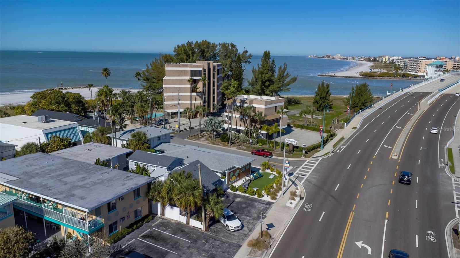 12620 GULF BLVD — photo 9