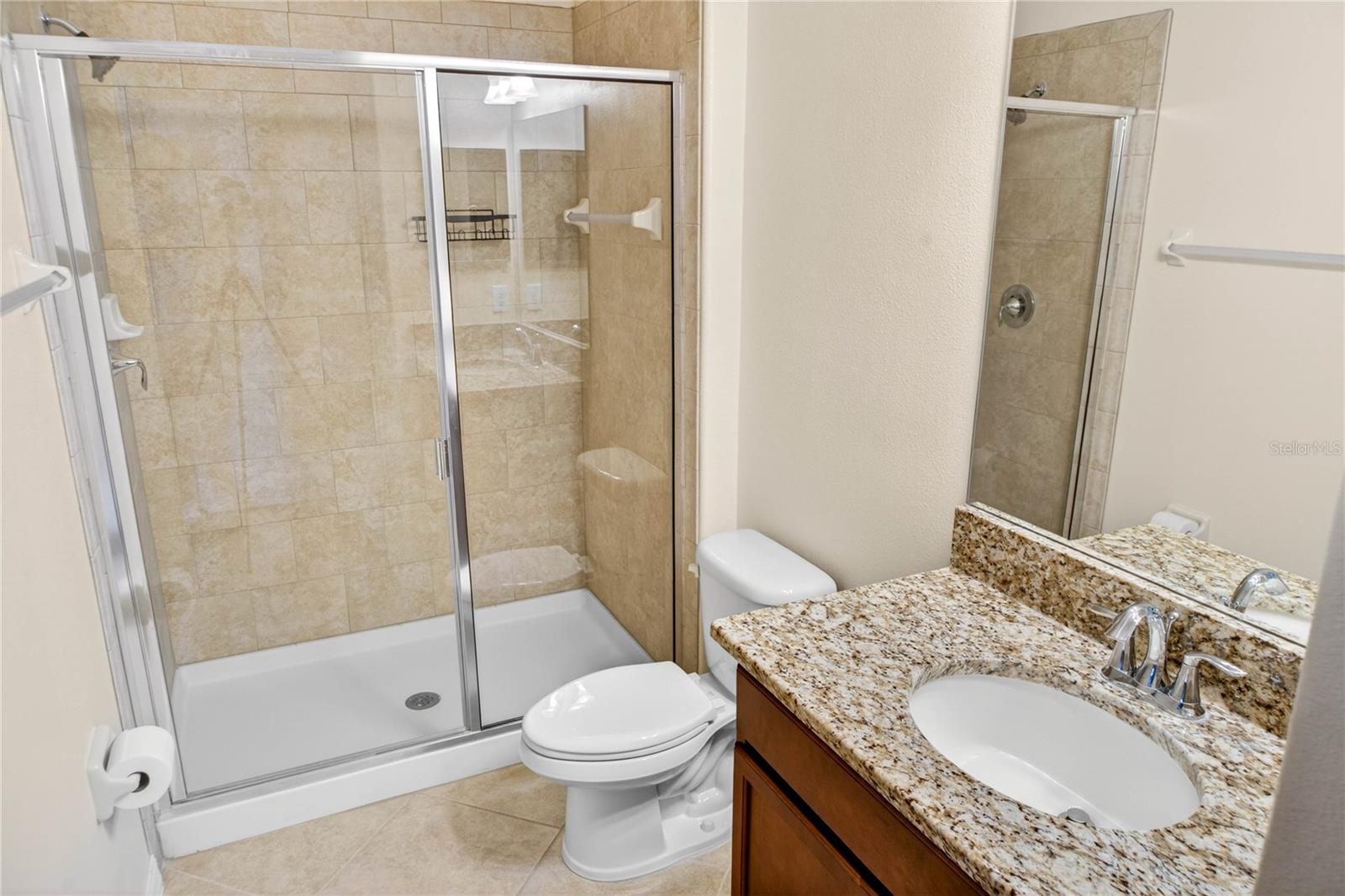 13415 WHITE SAPPHIRE RD — photo 32