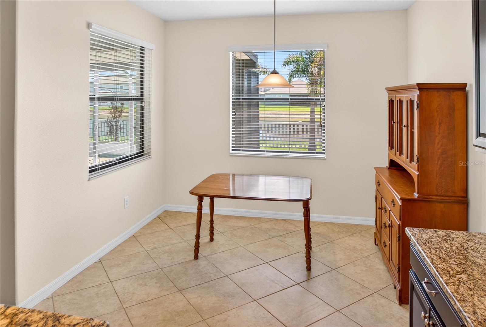 13415 WHITE SAPPHIRE RD — photo 17