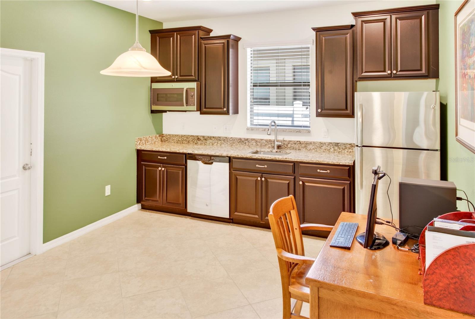 13415 WHITE SAPPHIRE RD — photo 27