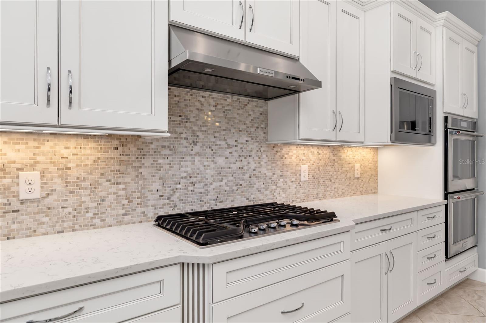 825 SEASCAPE PL — photo 32