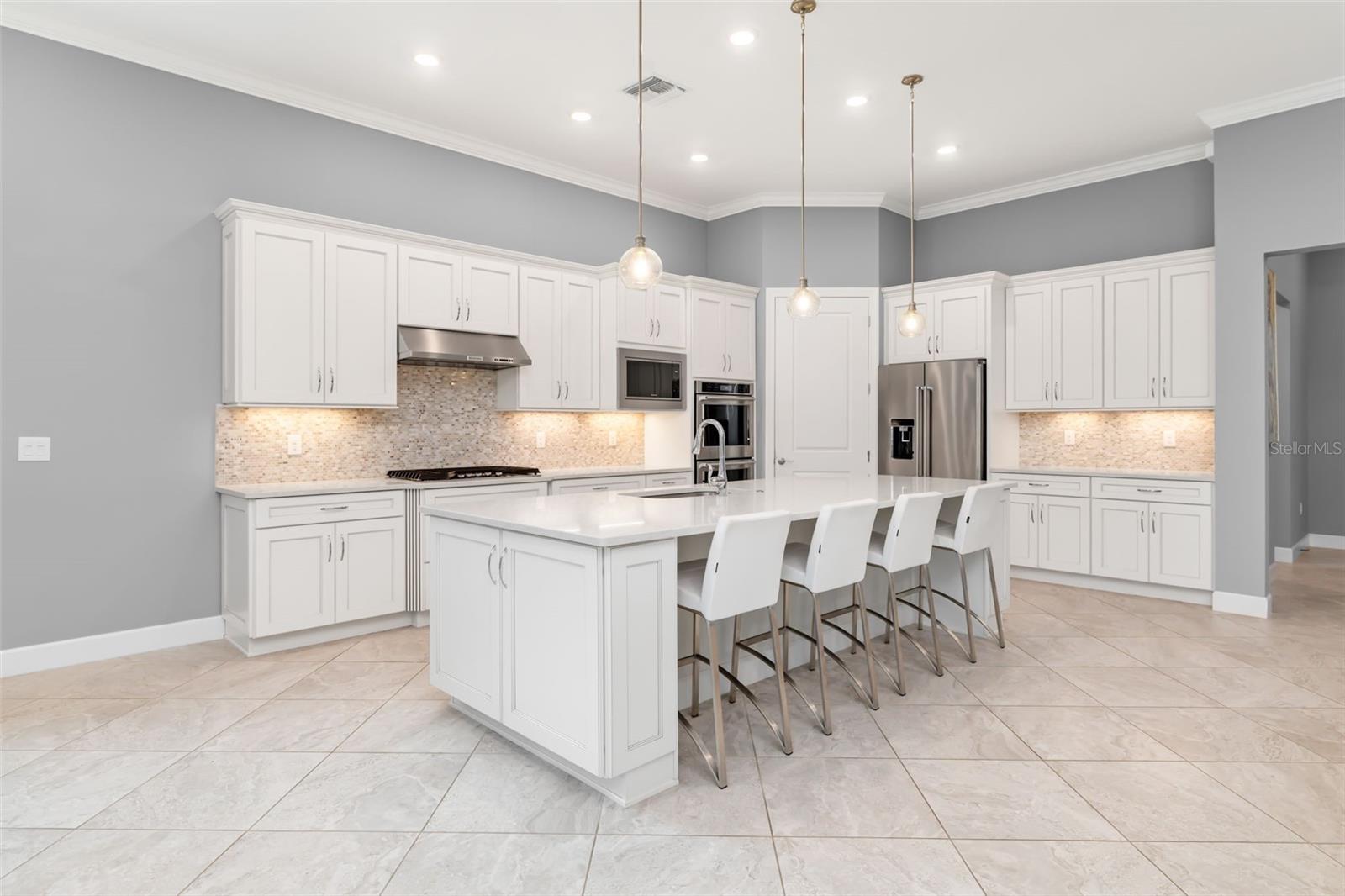 825 SEASCAPE PL — photo 36