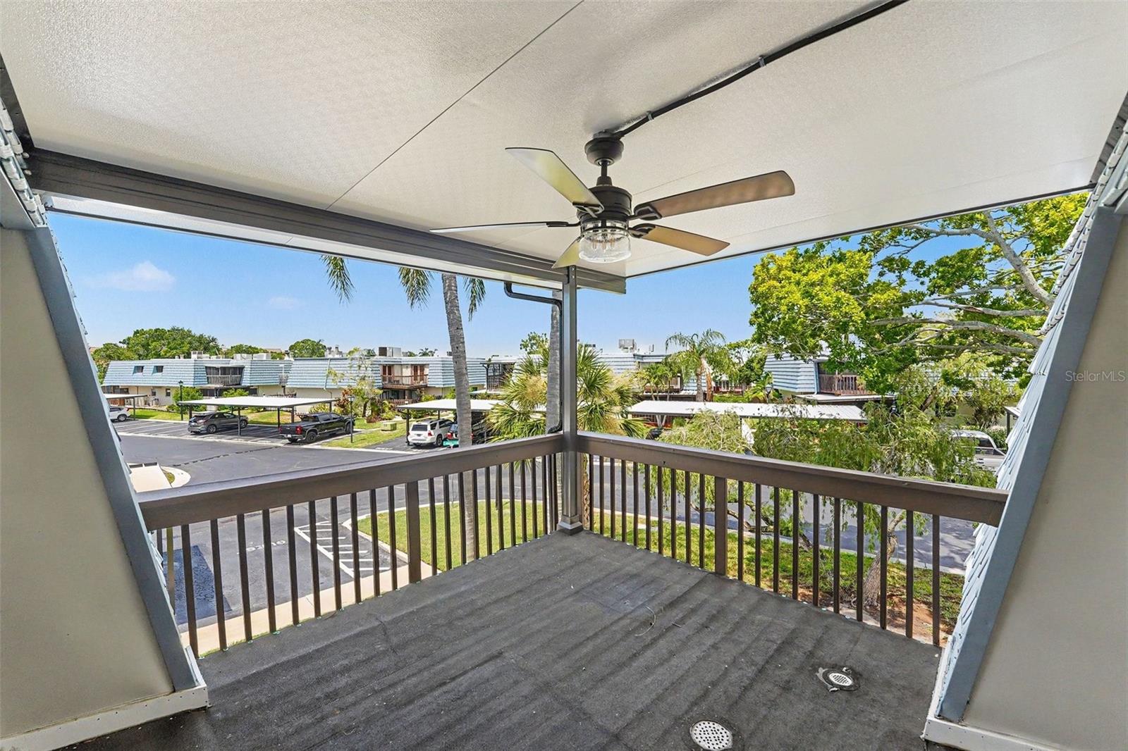 14521 CATALINA CIR — photo 15