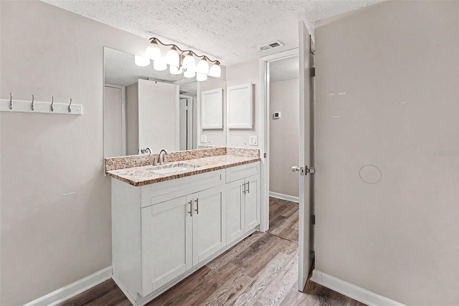 14521 CATALINA CIR — photo 20