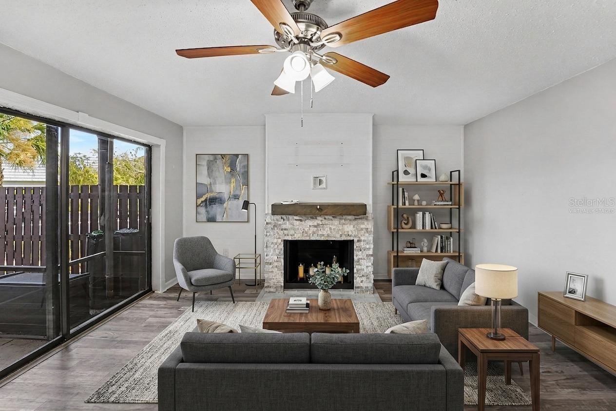 14521 CATALINA CIR — photo 4