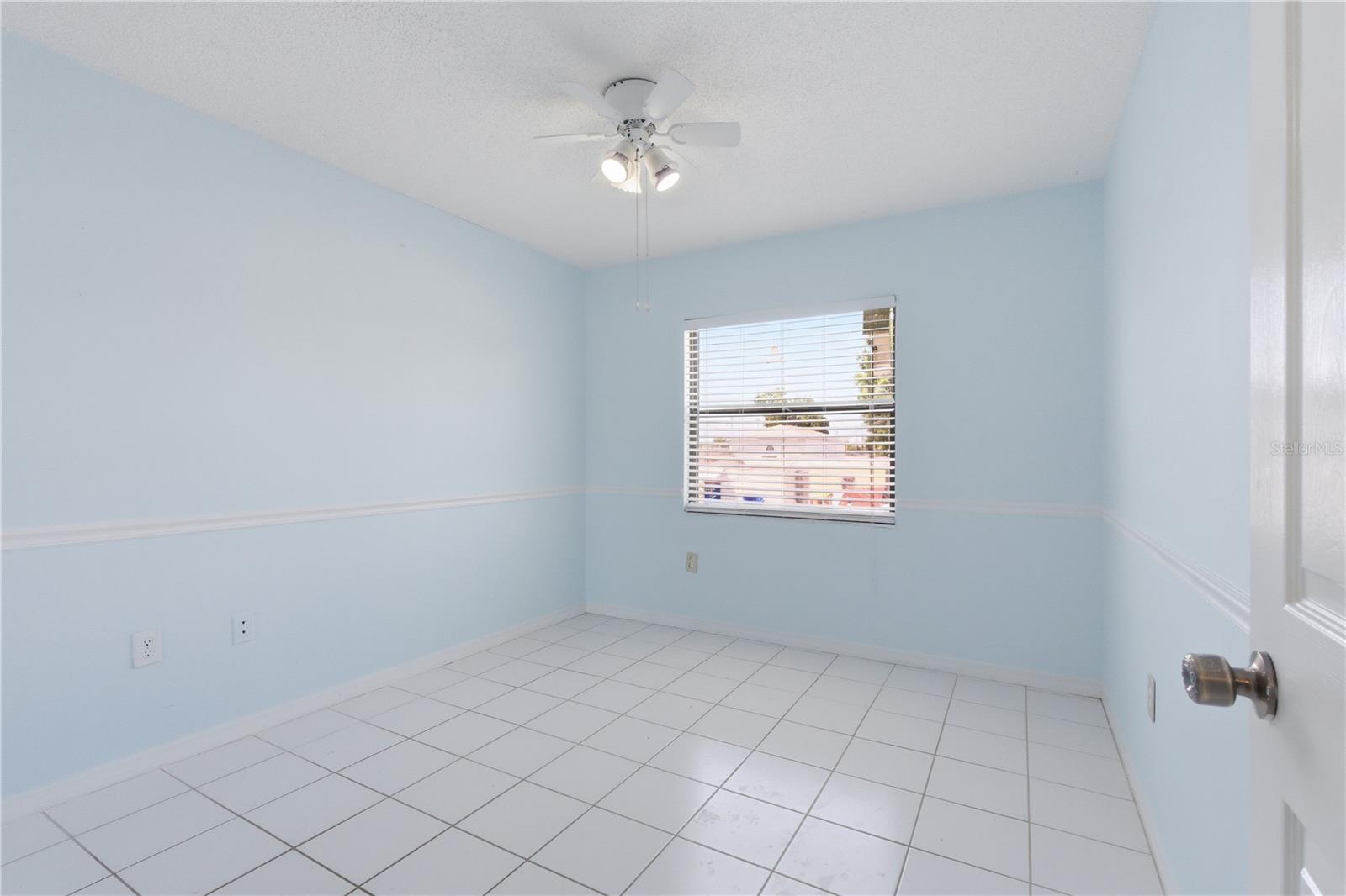 4416 N CLARK AVE #13 — photo 20