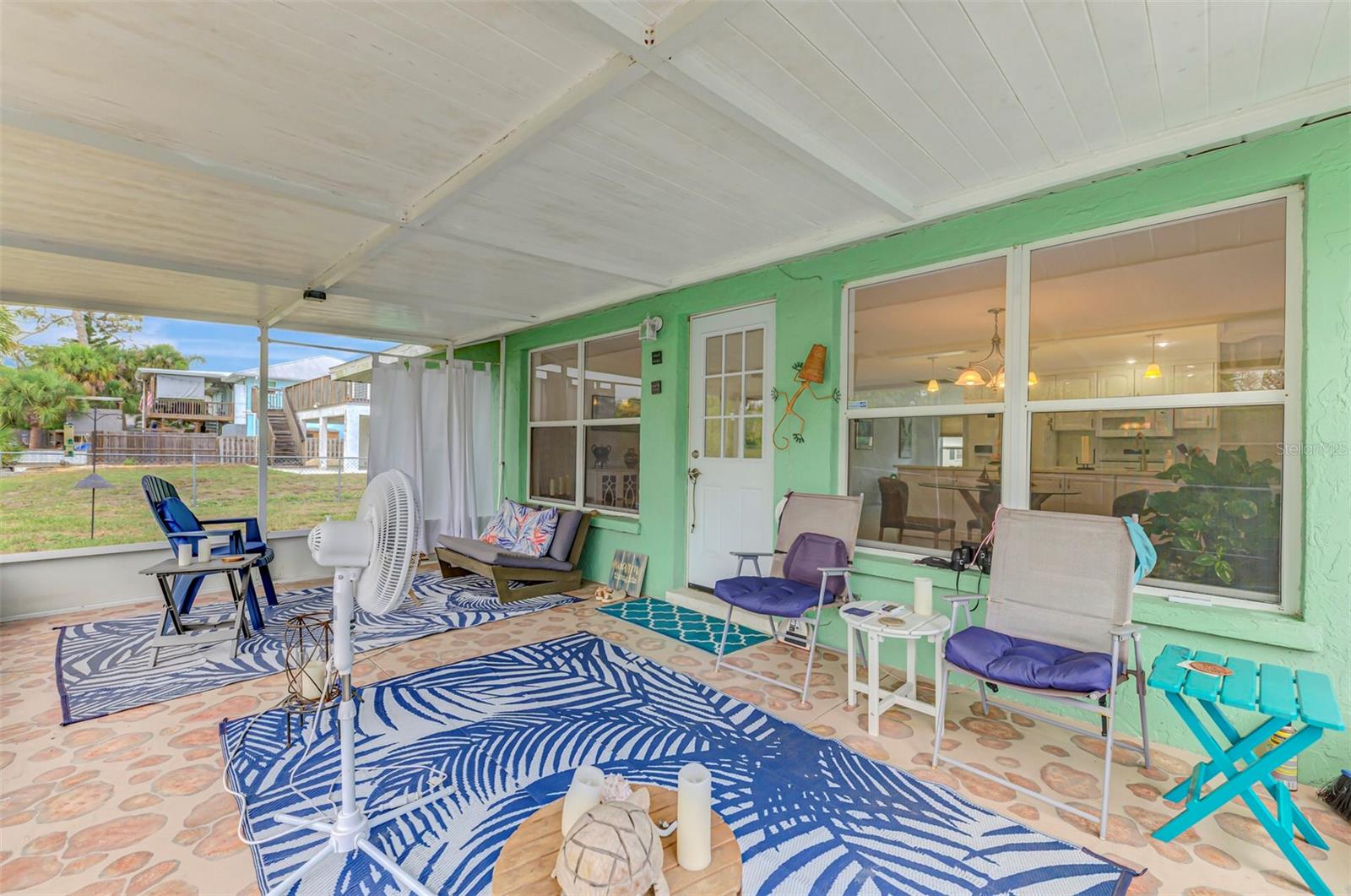 1460 CORTES DR — photo 26