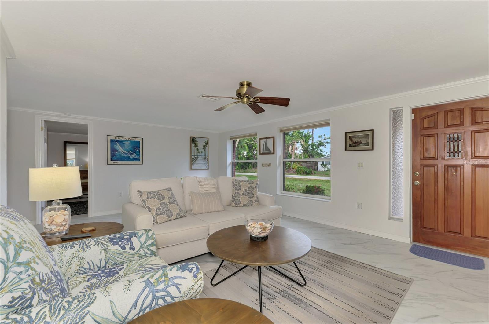 1460 CORTES DR — photo 5