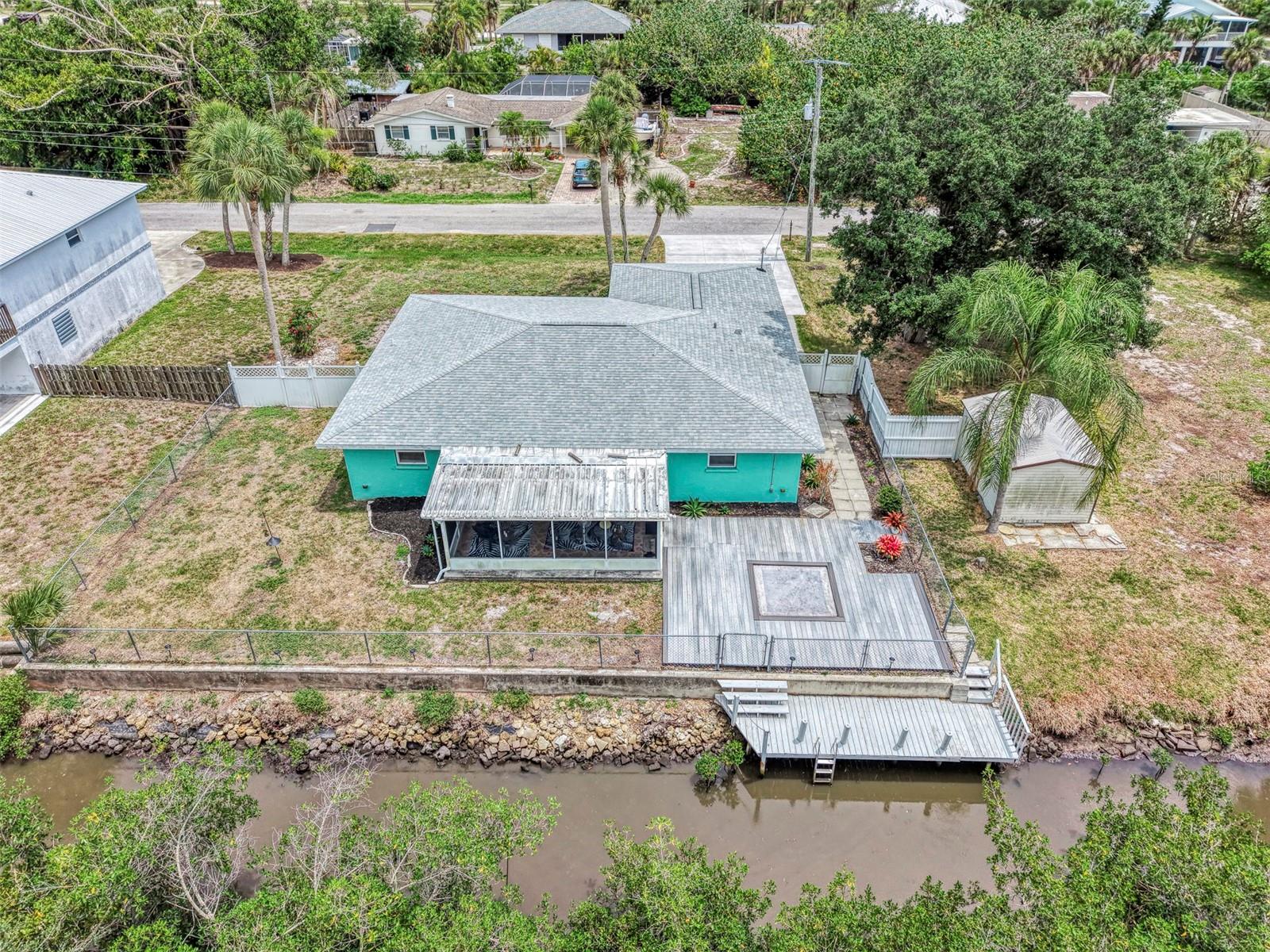 1460 CORTES DR — photo 33